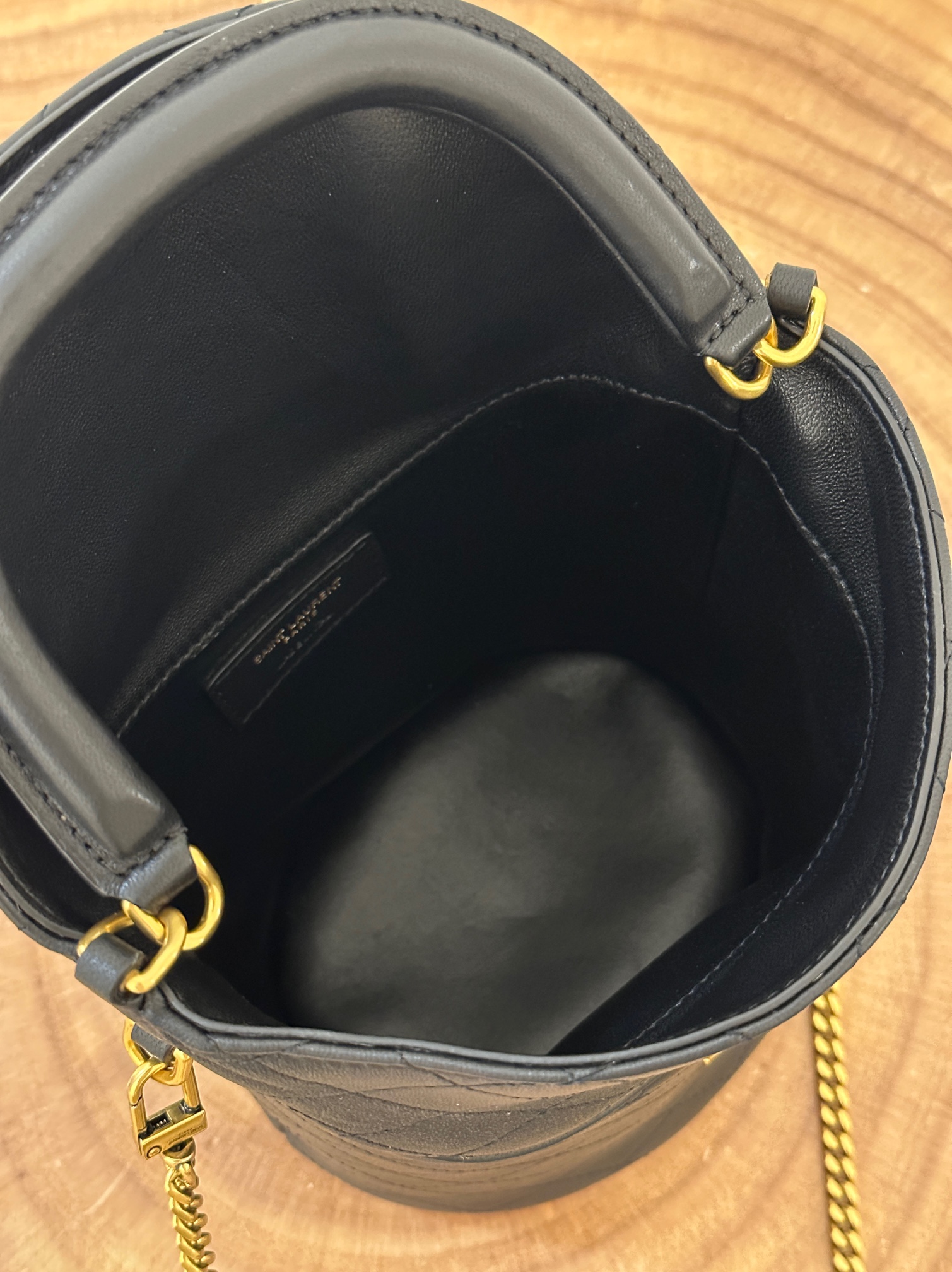  YSL GabyBucket 