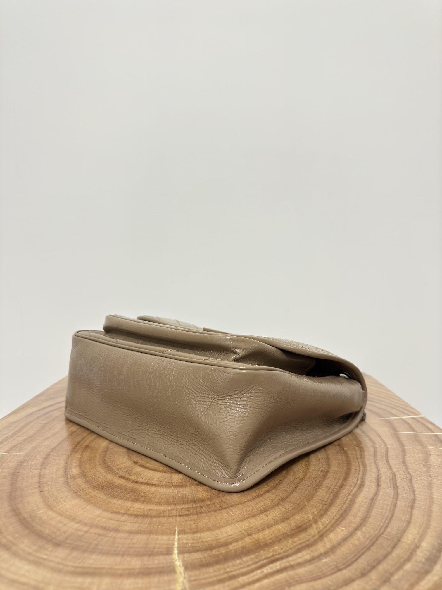 Niki 28cm Commuter Bag, wrinkled oil-waxed cowhide,  semi-matte crease effect