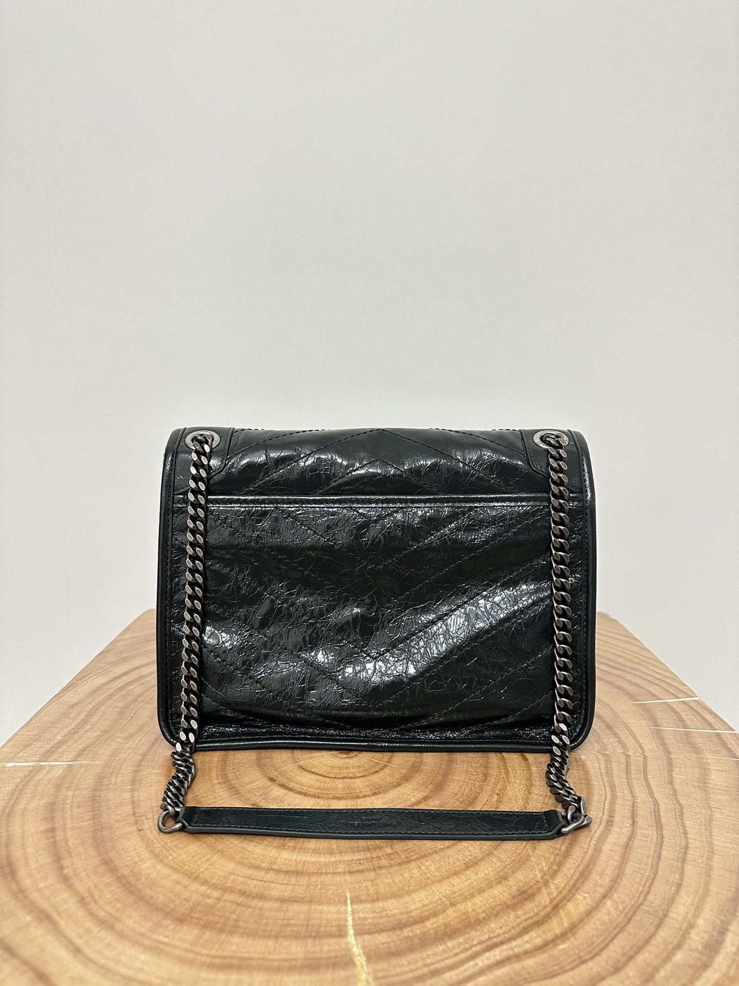 Niki 28cm Commuter Bag, wrinkled oil-waxed cowhide,  semi-matte crease effect