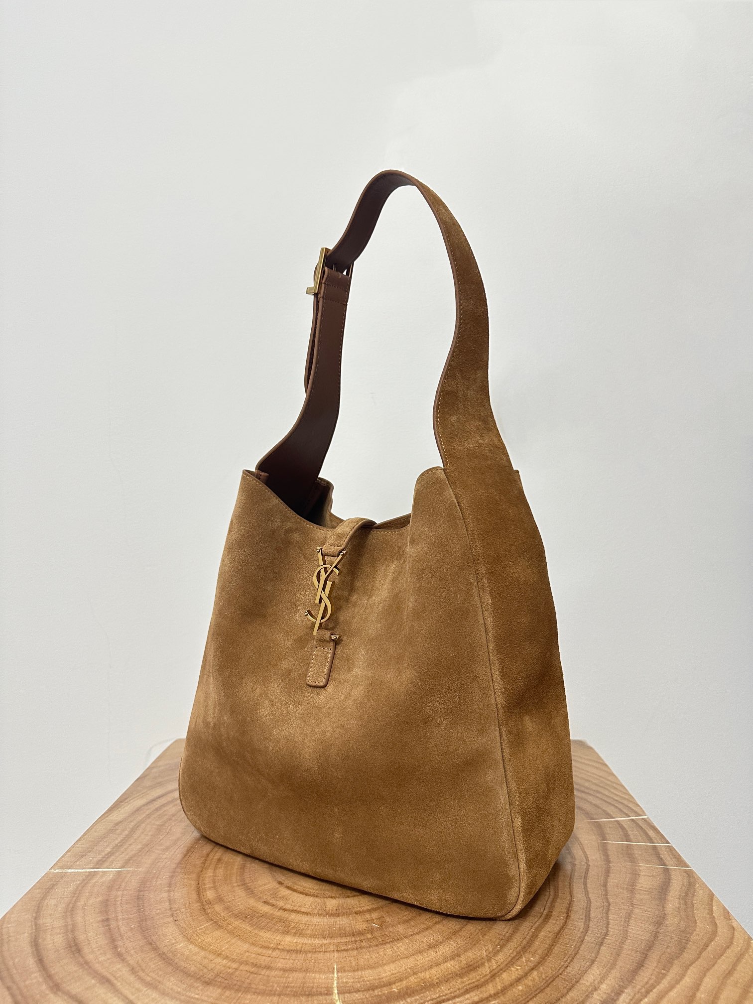 Large Le 5A7 Soft Hobo, Autumn-Winter Suede Series Underarm Bag