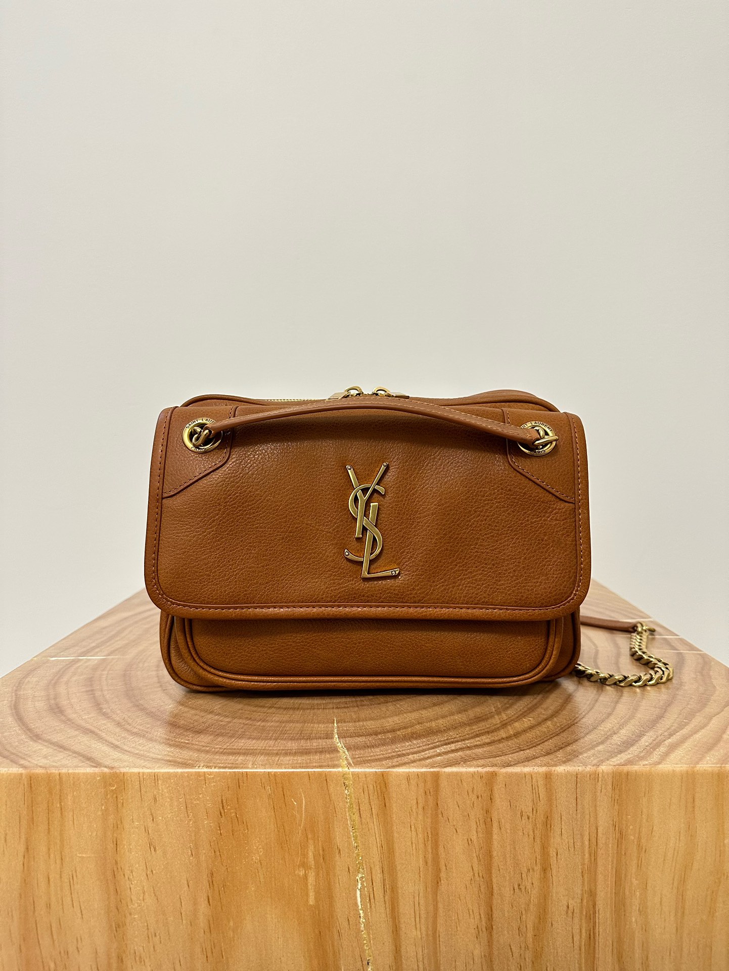 YSL  Niki Medium Camera Bag 