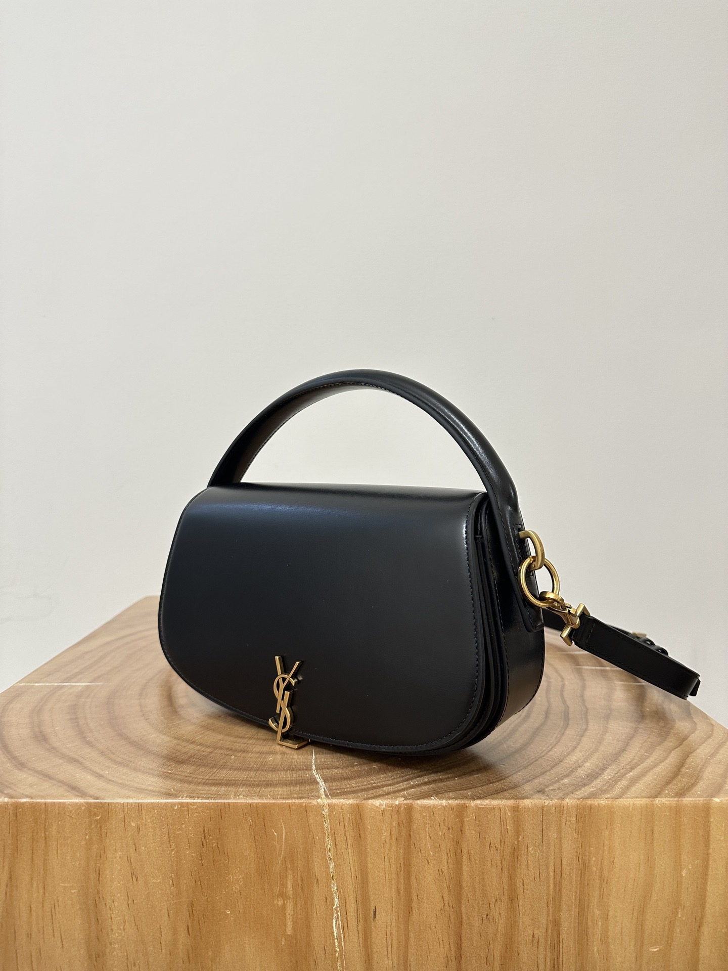 VOLTAIRE Handheld Crossbody Bag Box Calfskin