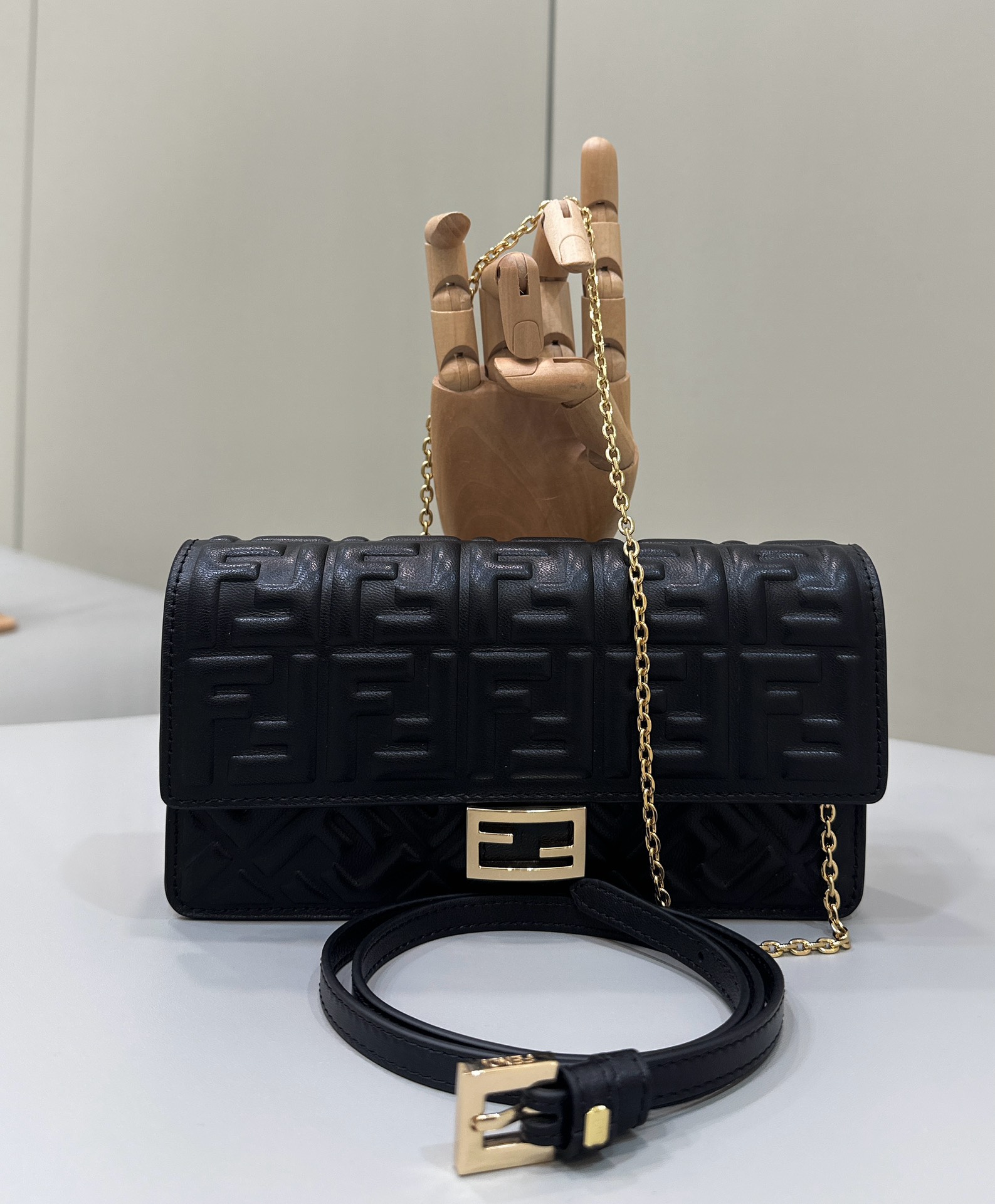 FENDI Baguette Chain Bag, Lambskin Model no: 8638A