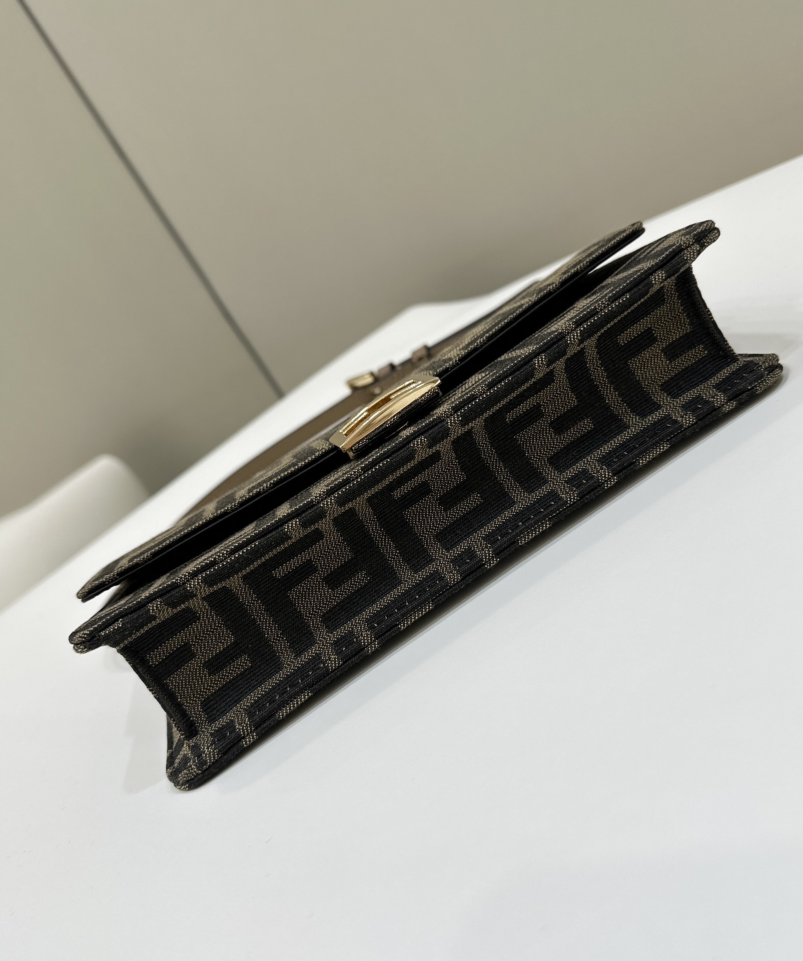 FENDI Baguette Chain Bag, Classic FF Fabric Model no: 8638