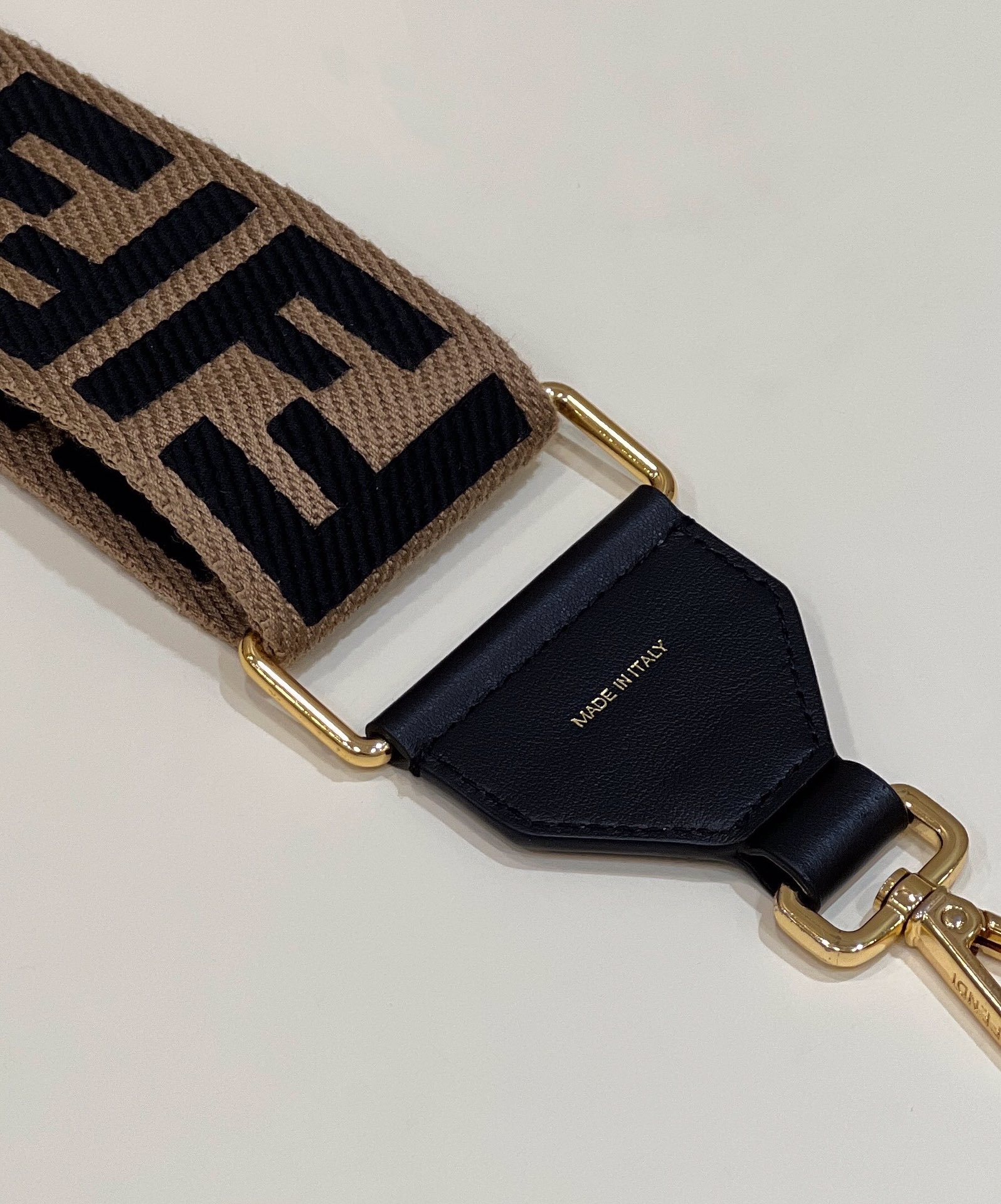 Fendi Wide Shoulder Strap Model no: 907