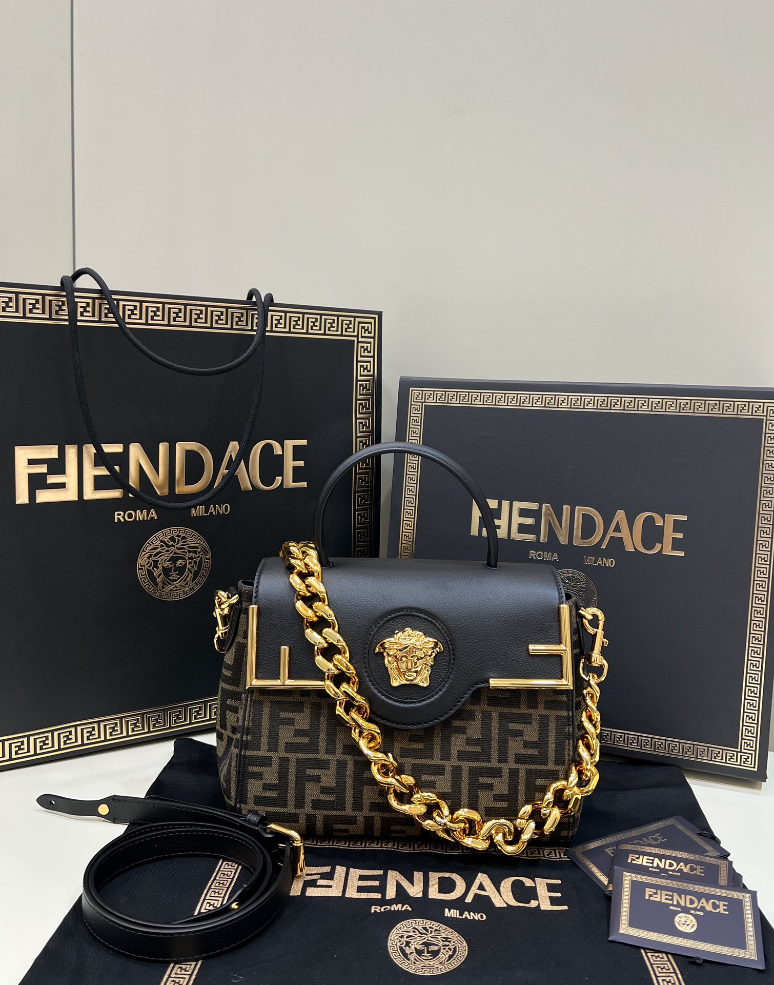 Versace Medusa Handbag Model no:  80088