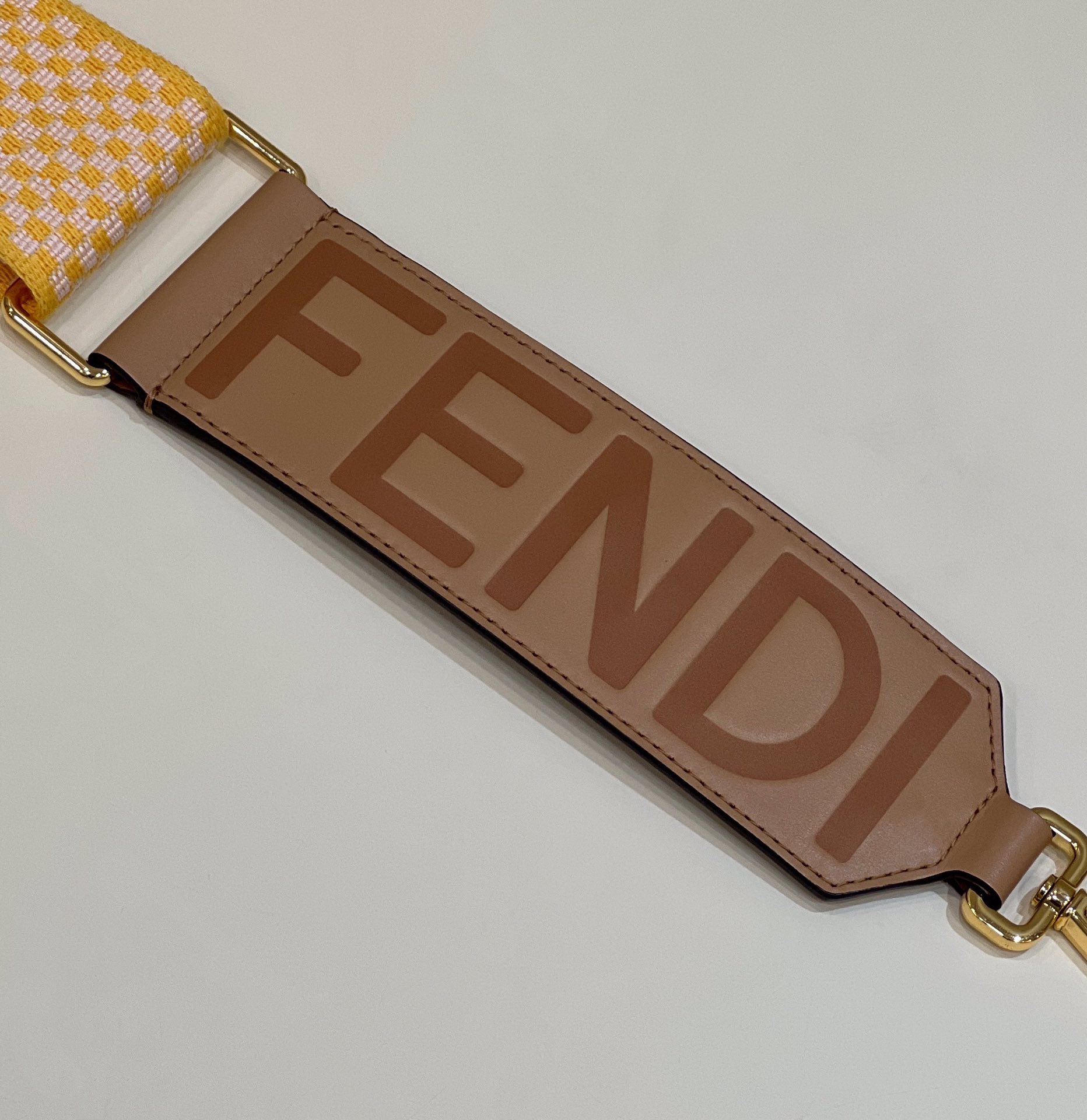 FEND Wide Shoulder Strap Model no: 910