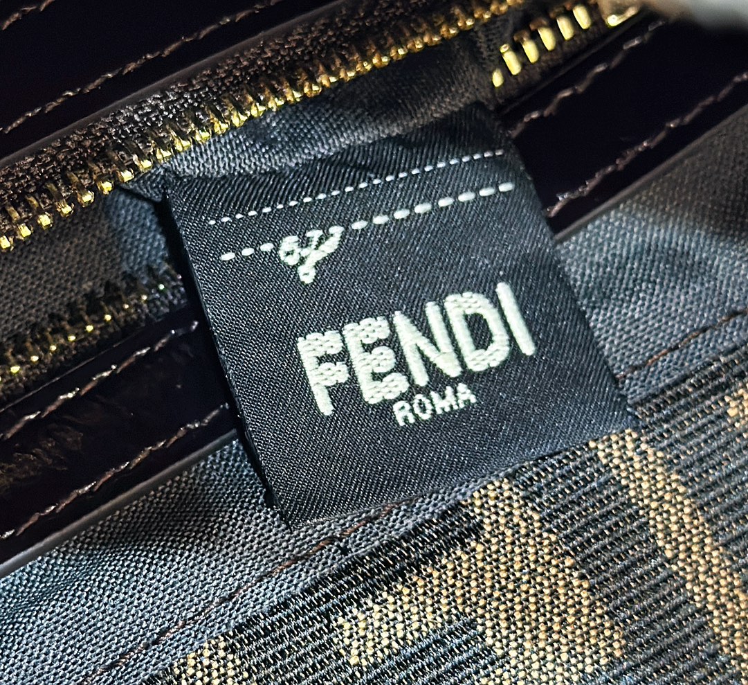 FENDI FF Canvas Underarm Bag Model no: 8320A