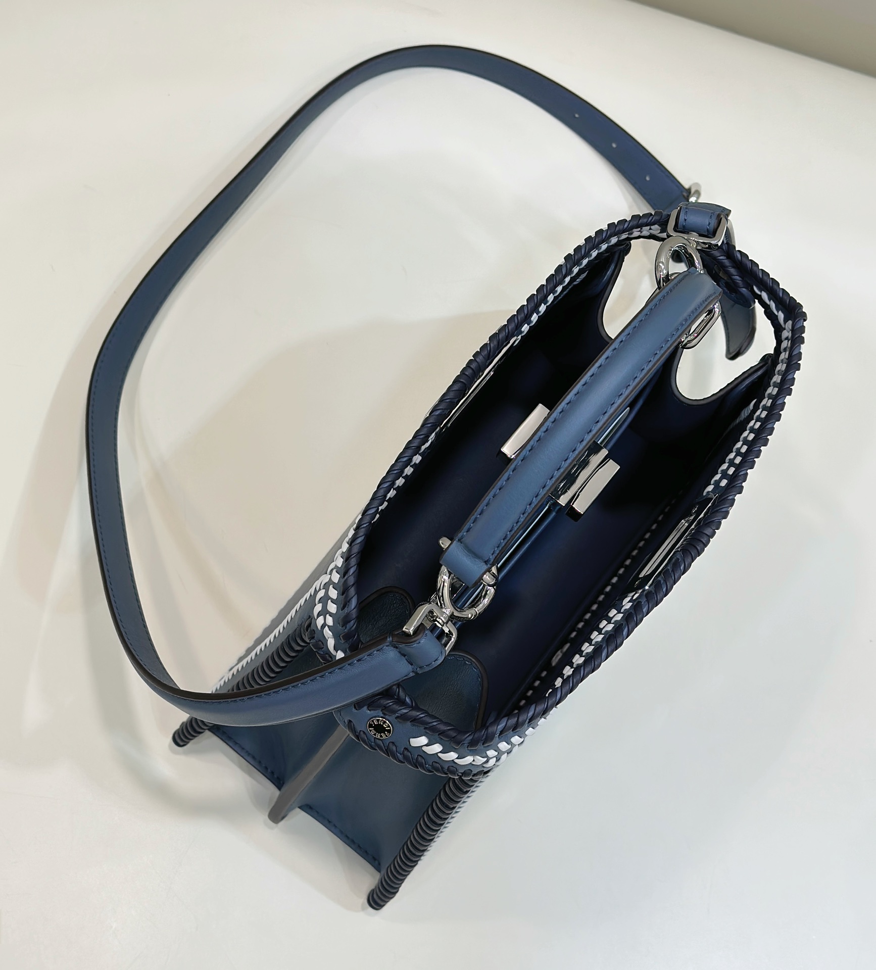 PEEKABOO I See U Small Handbag, Calfskin, Exquisite Hand-Sewn Stitching Model no: 80143