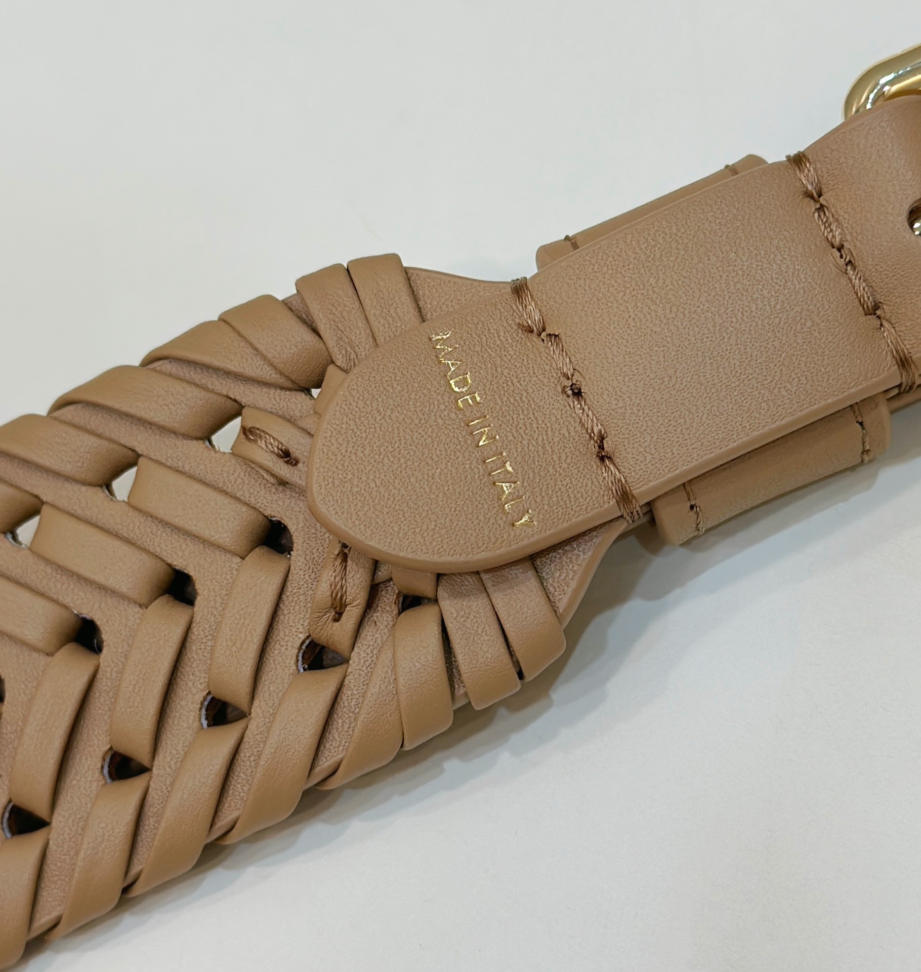 Woven Shoulder Strap, All Calfskin Model no: 9001