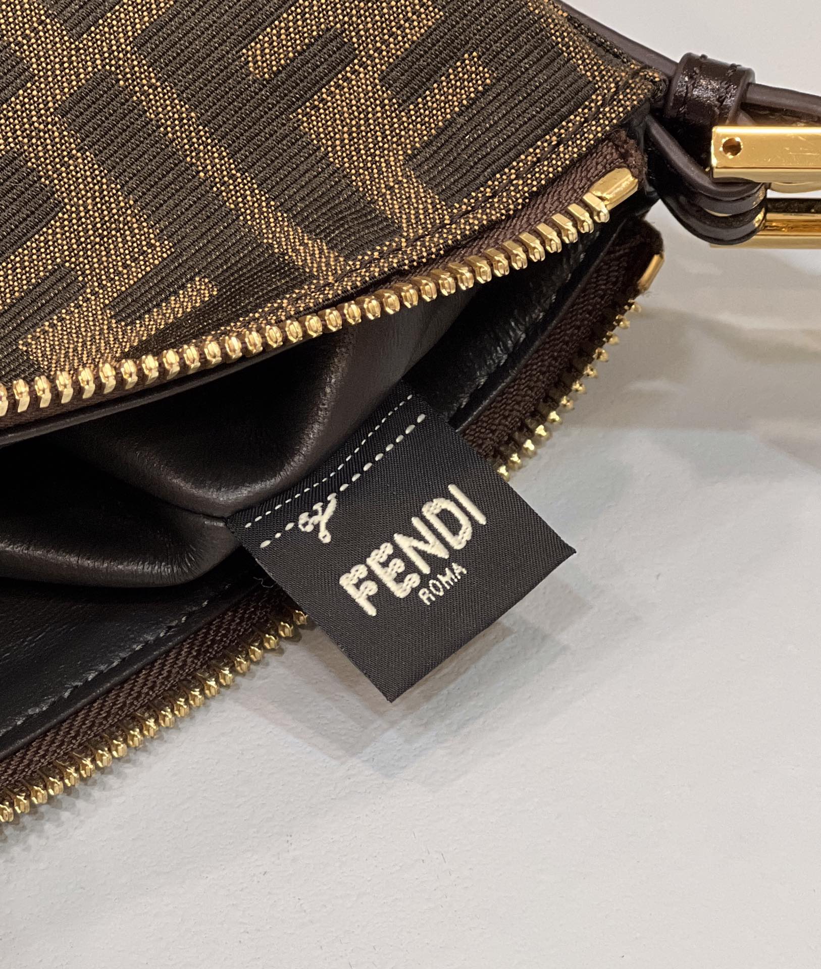 FENDi Vintage FF Underarm Bag, lined with lamb leather Model no: 8299