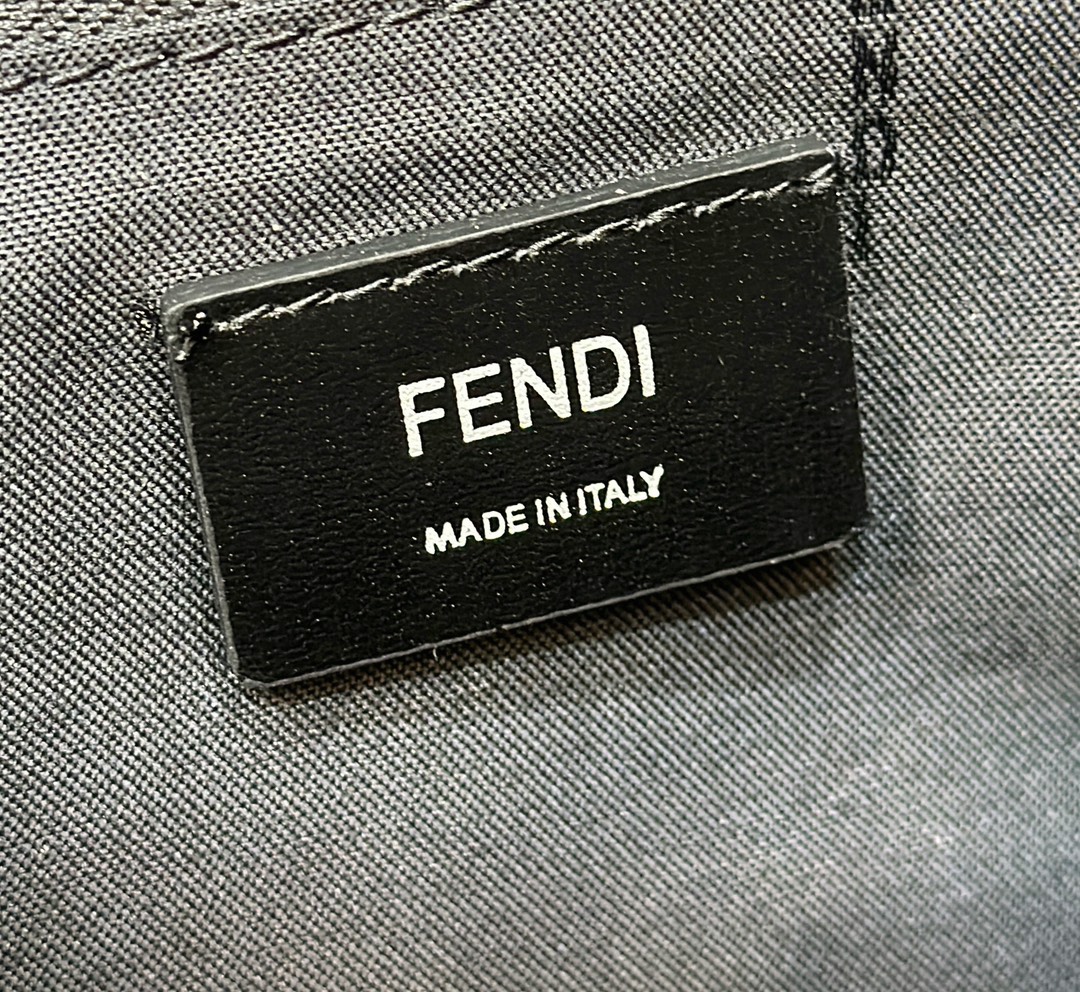 Fendi Vintage FF Double Shoulder Bag Model no: 8583s