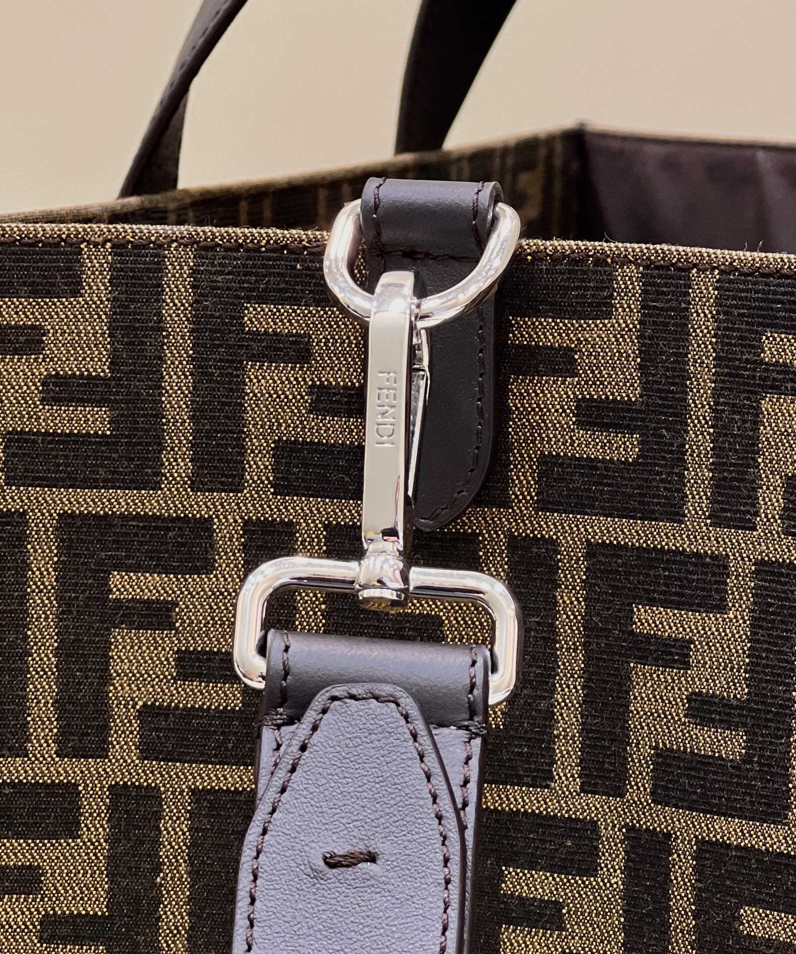 FENDI FF Vintage Tote Model no: 8571