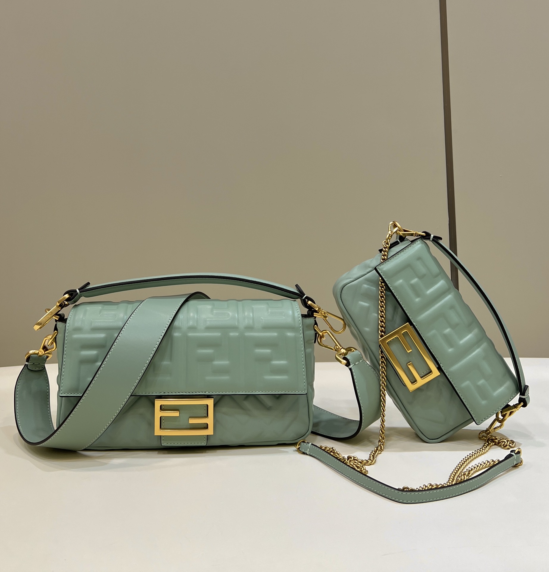 Fendi Baguette bag, sheepskin medium size Model no: 0135AM