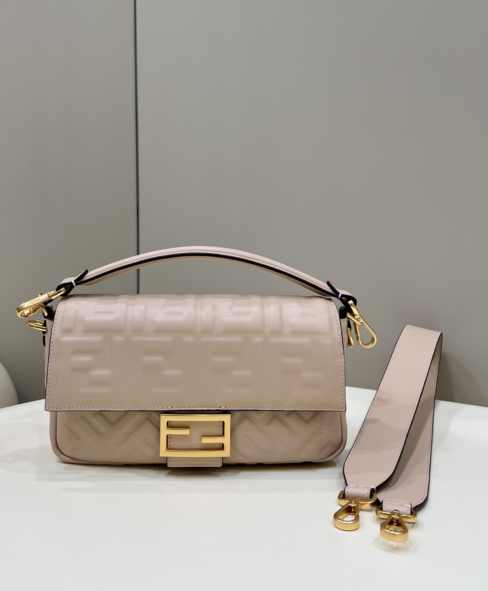 Fendi Baguette bag, sheepskin medium size Model no: 0135AM