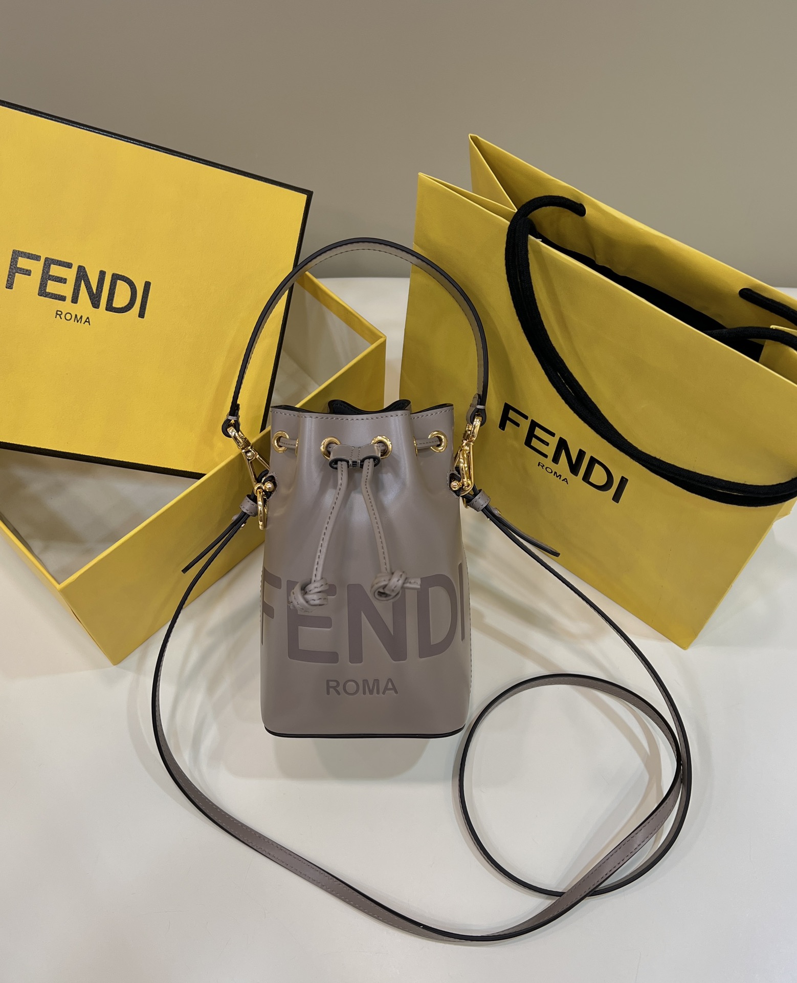 FENDI Mon Tresor mini bucket bag, Italian calf leather Model no: 8288