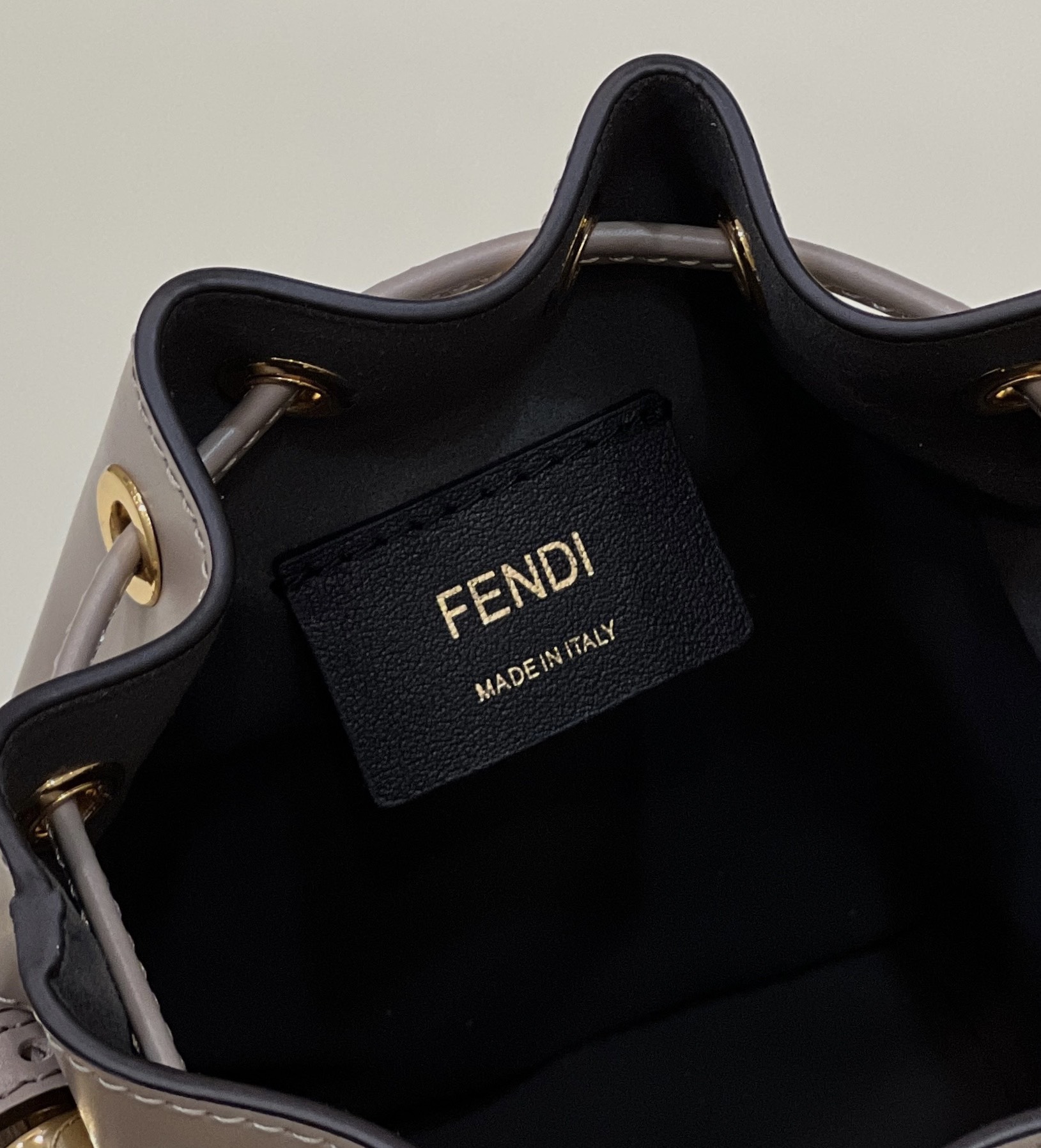 FENDI Mon Tresor mini bucket bag, Italian calf leather Model no: 8288