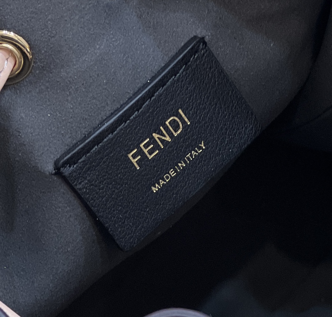 FENDI Mon Tresor mini bucket bag, Italian calf leather Model no: 8288