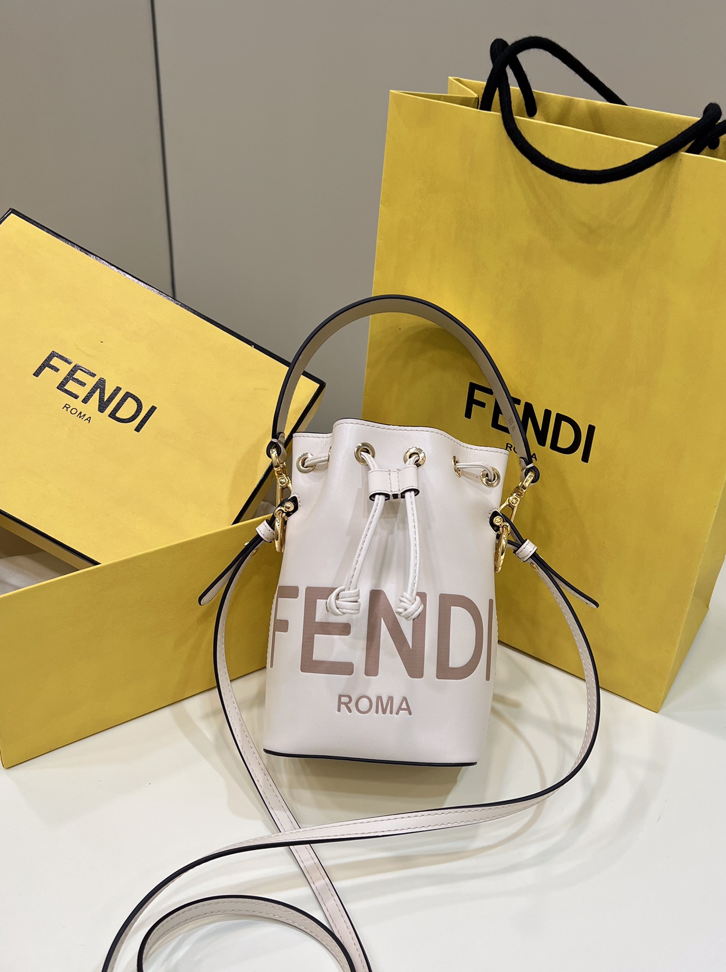 FENDI Mon Tresor mini bucket bag, Italian calf leather Model no: 8288