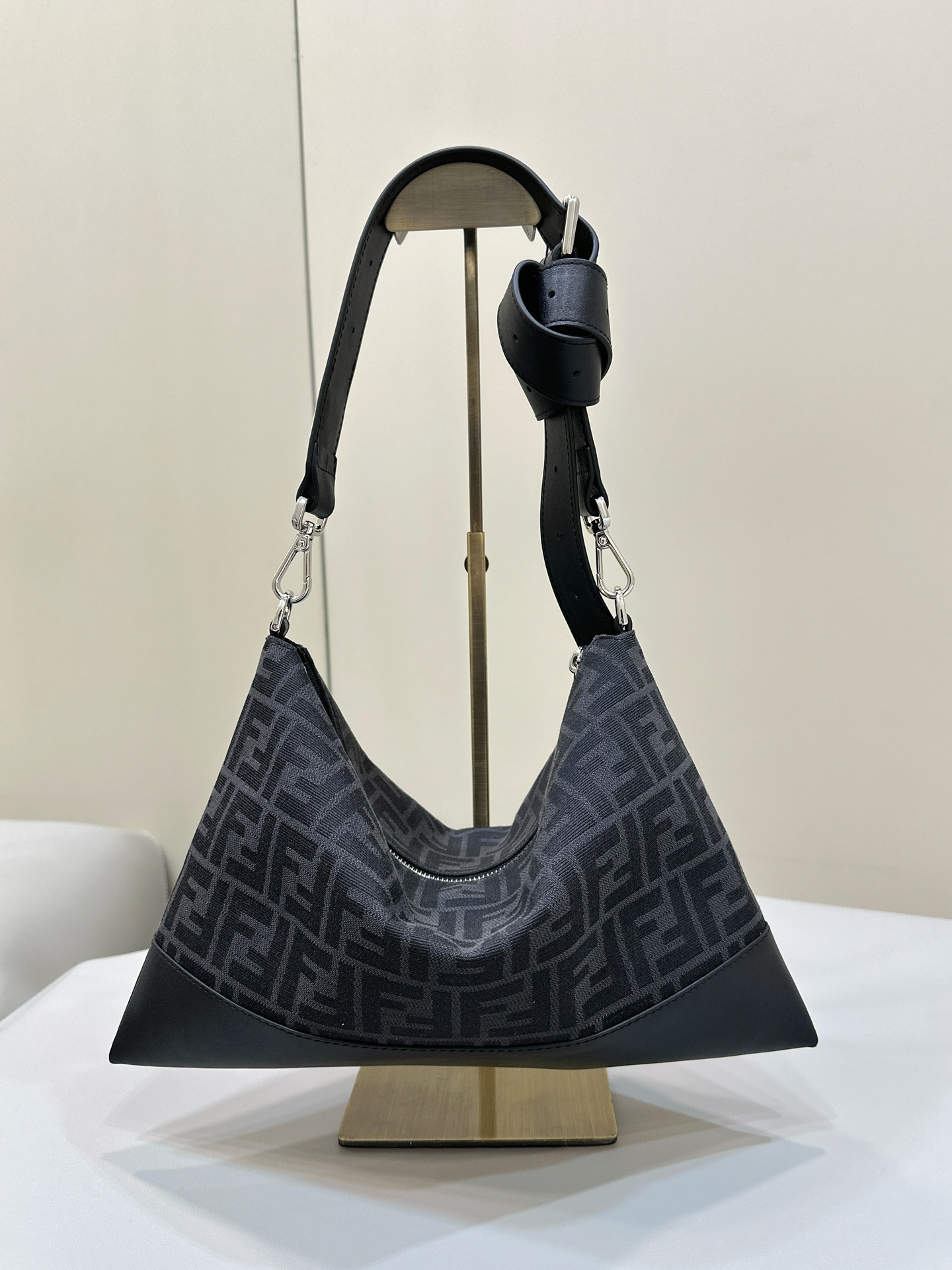 FENDI Zip Messenger Bag Model no: 8631