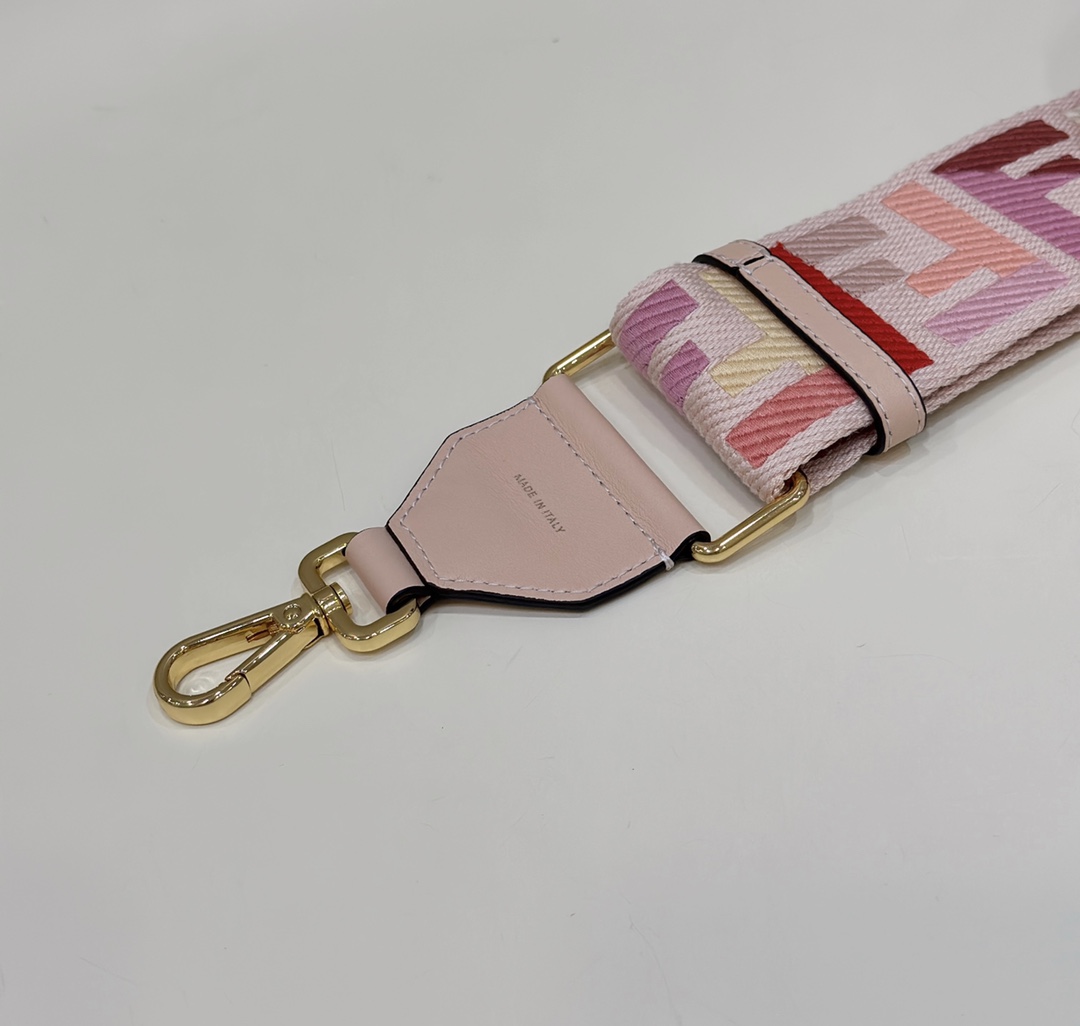 Fendi Wide Shoulder Strap Model no: 907