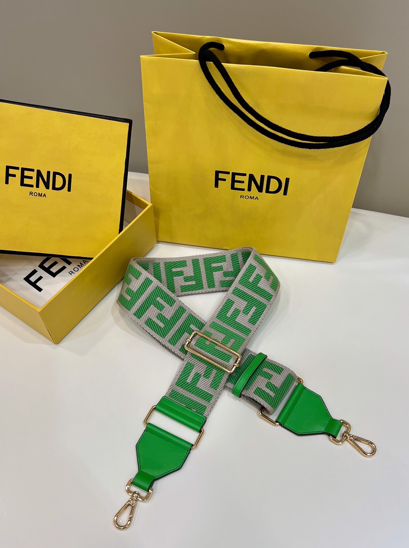 Fendi Wide Shoulder Strap Model no: 907