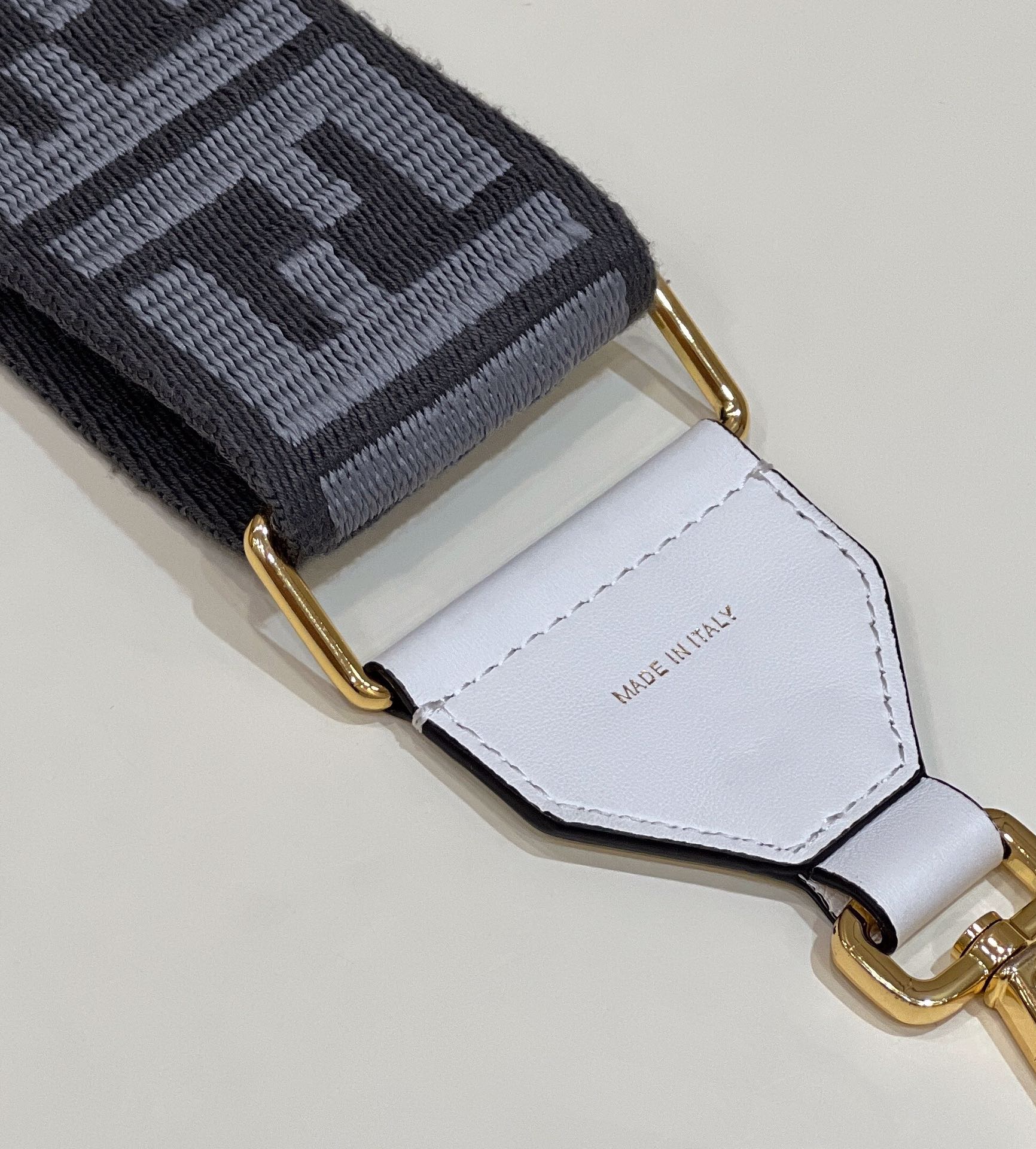 Fendi Wide Shoulder Strap Model no: 907