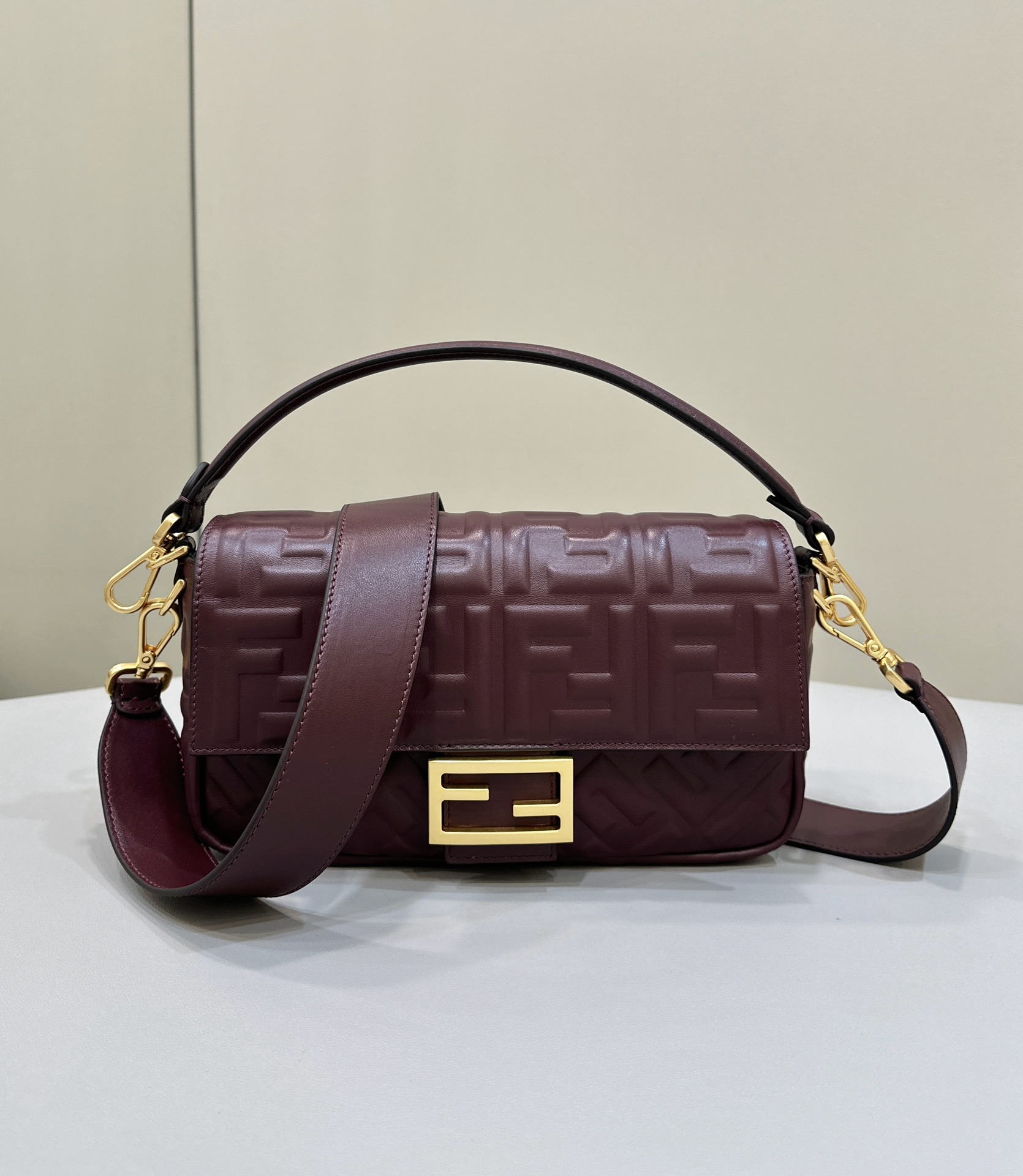 Fendi Baguette Sheepskin Model no: 0135M