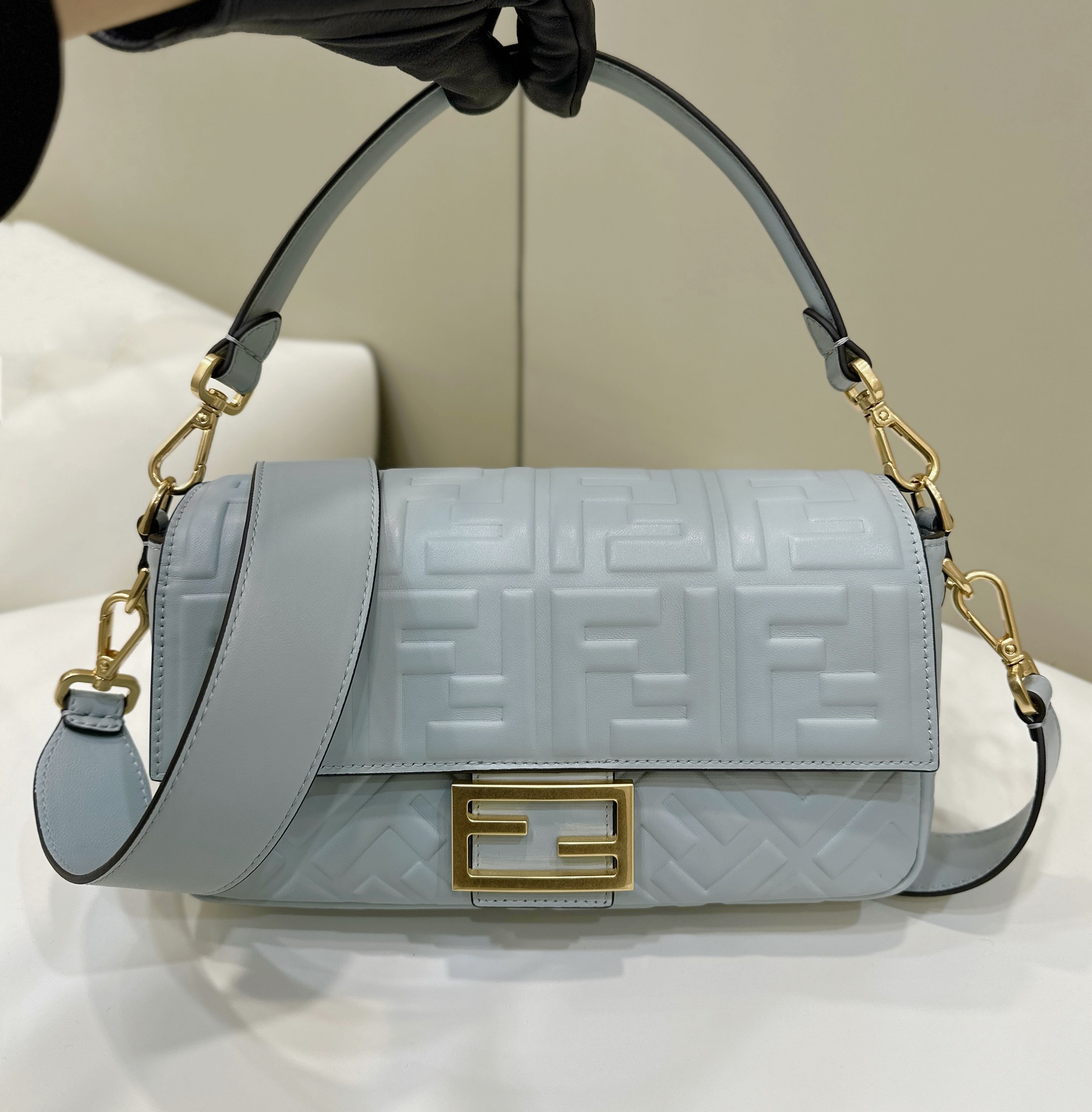 FENDI Baguette Sheepskin Model no: 0135AM