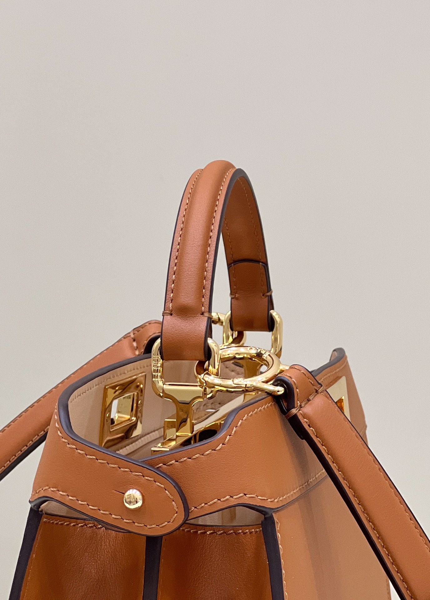 PEEKABOO I SEE U Small Handbag All Leather Model no: 80011