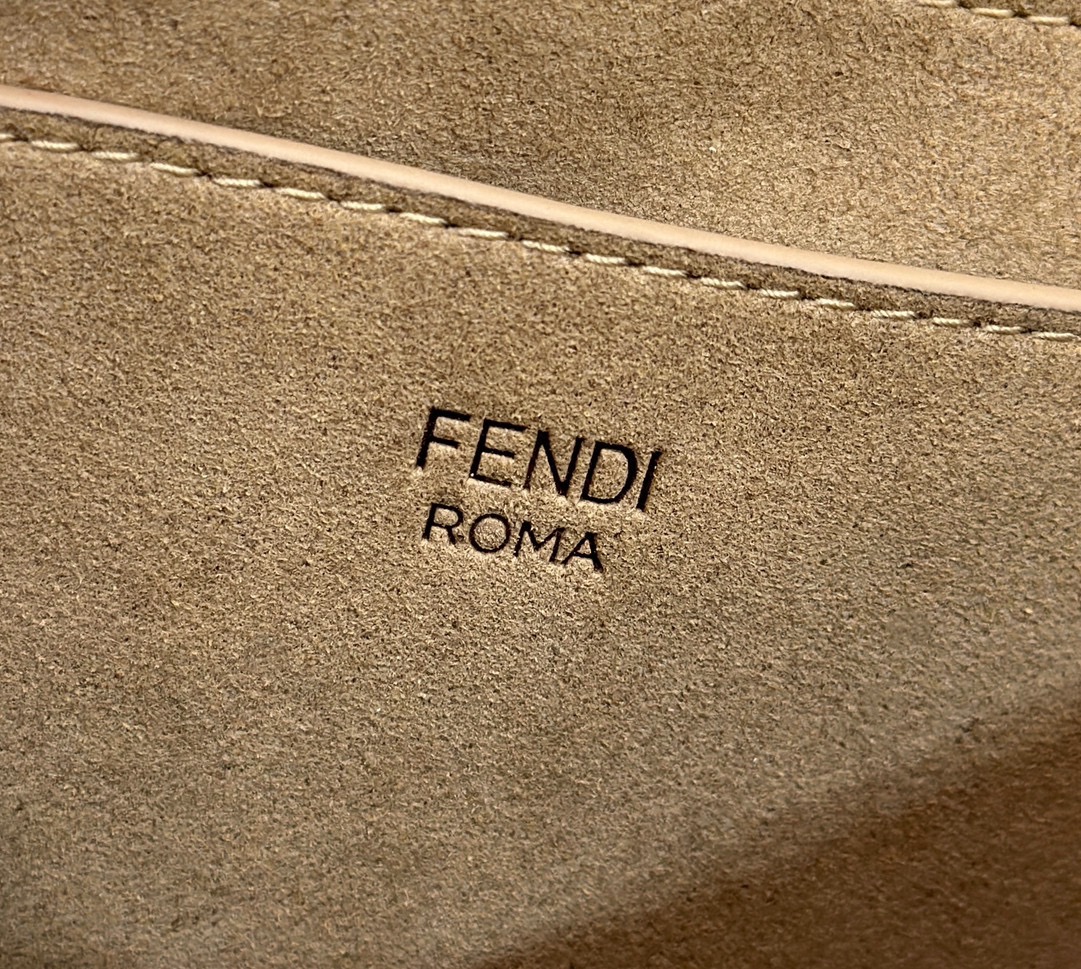 Fendi C'mon Series Model no: 8622s