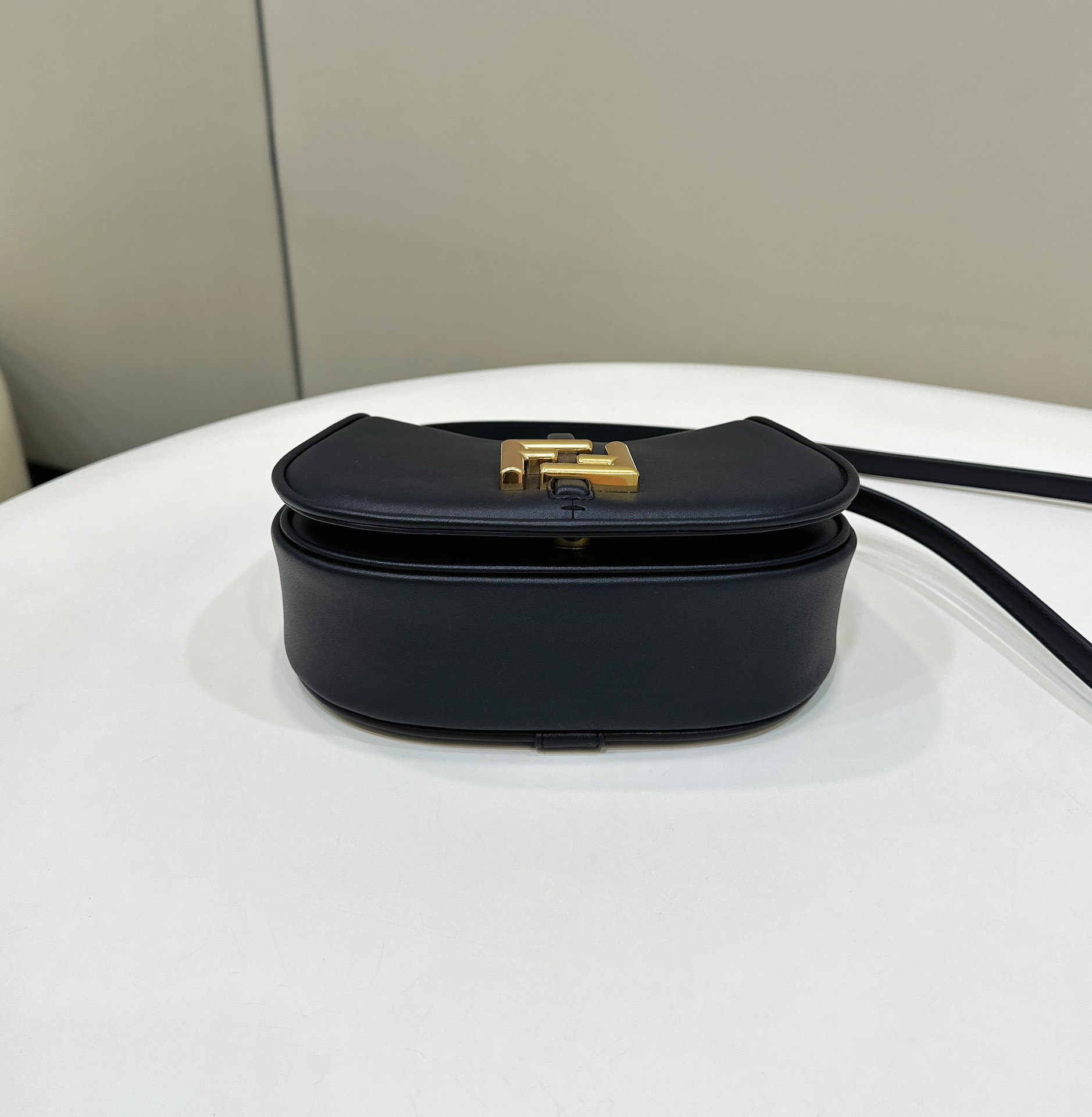 Fendi C'mon Series Model no: 8622s