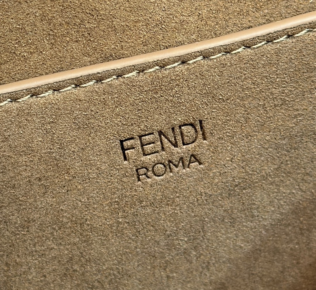 Fendi C'mon Series Model no: 8622s