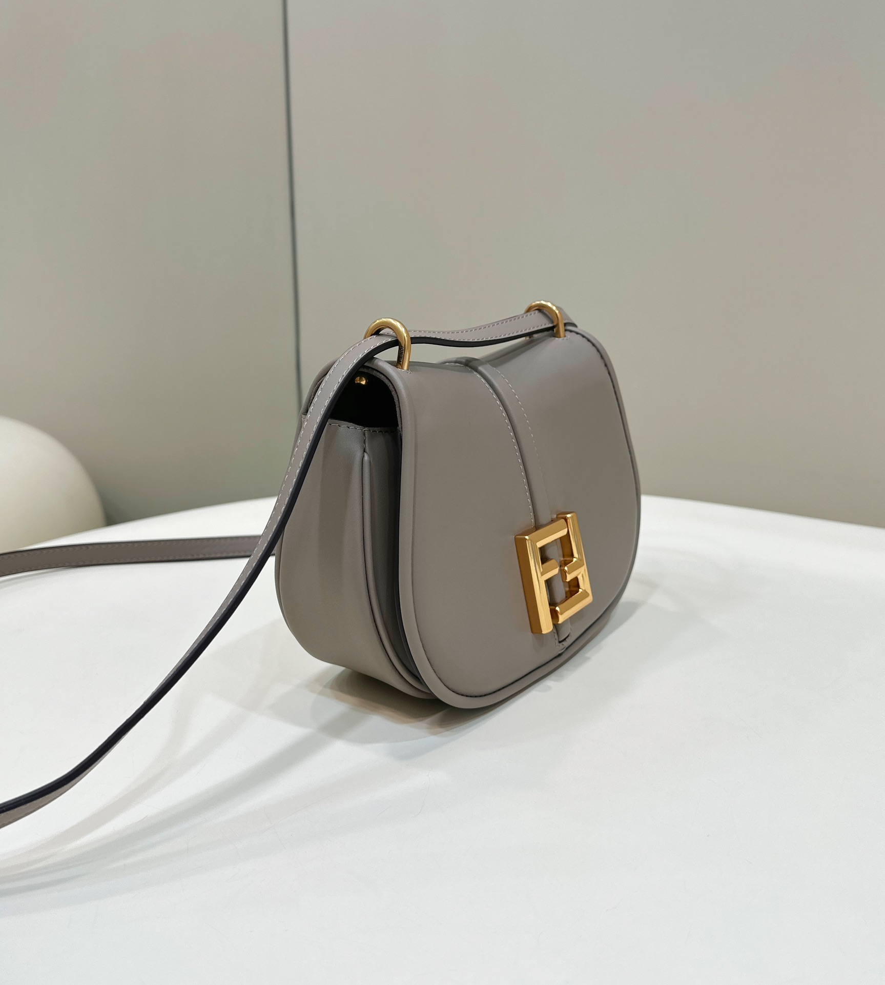 Fendi C'mon Series Model no: 8622s