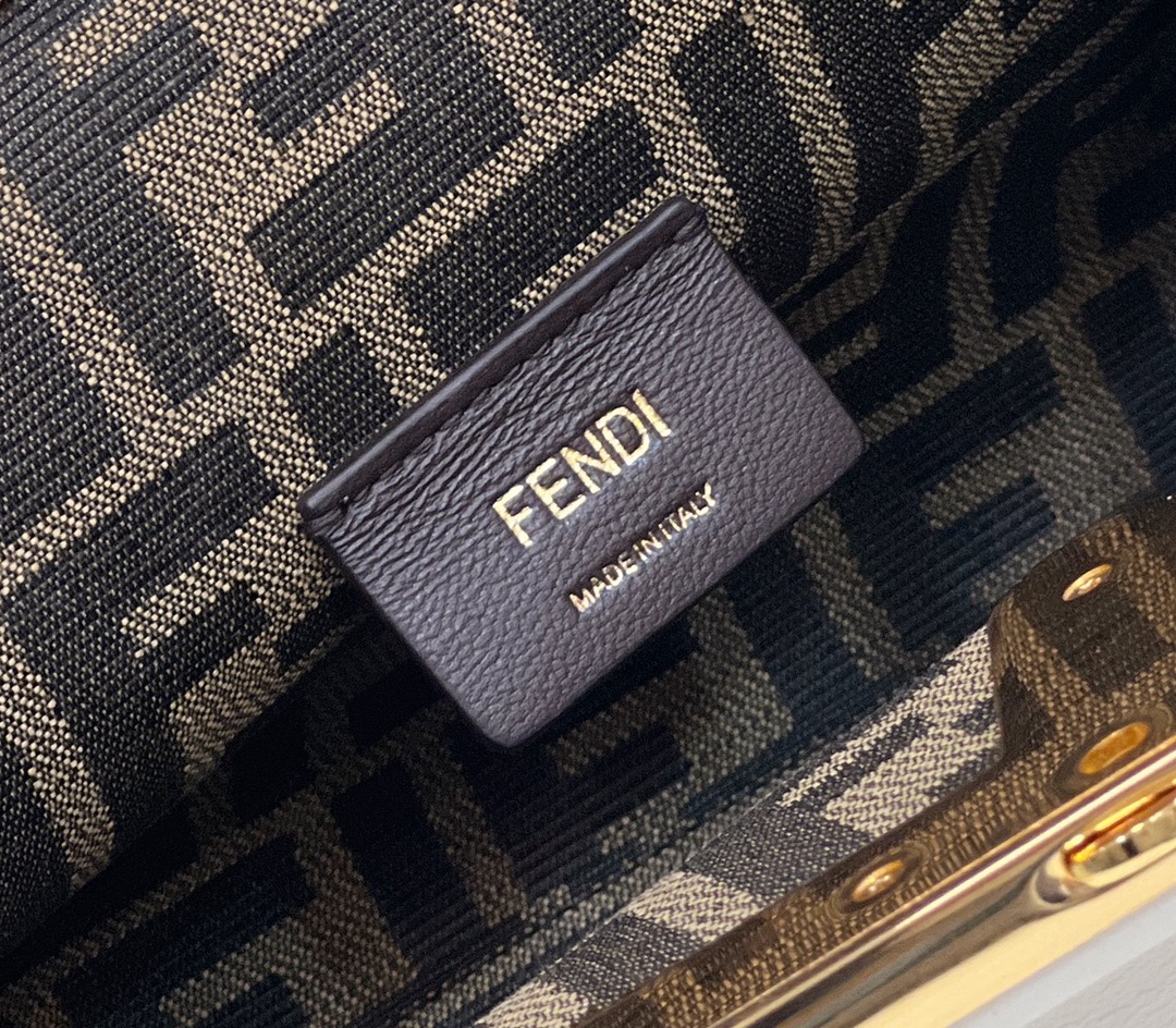 Fendi️ First Series Soft Leather Model no: 80018m