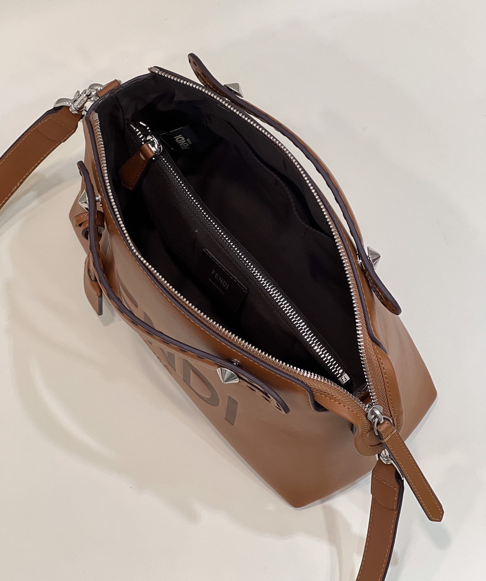 By the way Boston Handbag️, Italian Calfskin Model no: 8286