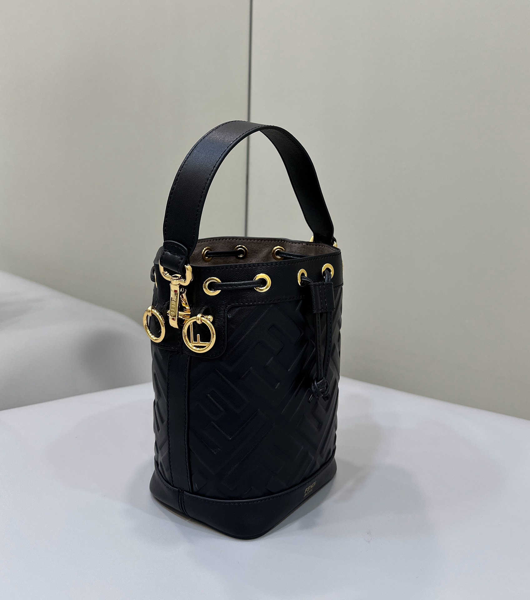 Fendi Small MON TRESOR Bucket Bag, Calfskin Stitching Model no: 8637A