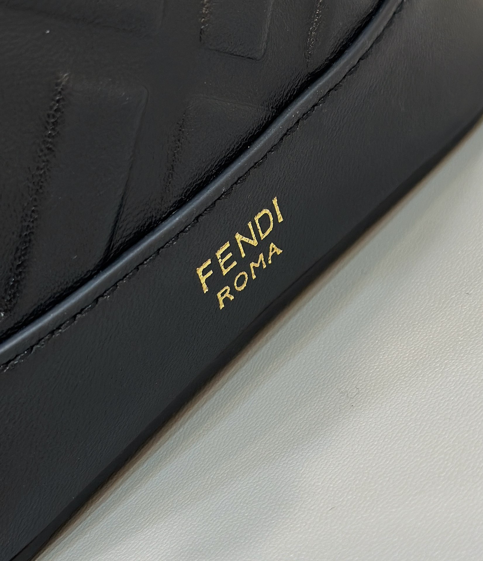 Fendi Small MON TRESOR Bucket Bag, Calfskin Stitching Model no: 8637A