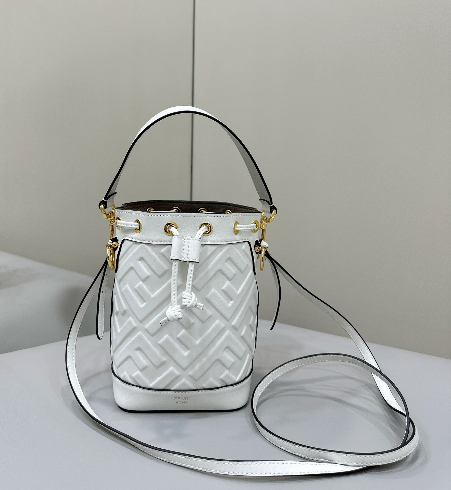 Fendi Small MON TRESOR Bucket Bag, Calfskin Stitching Model no: 8637A