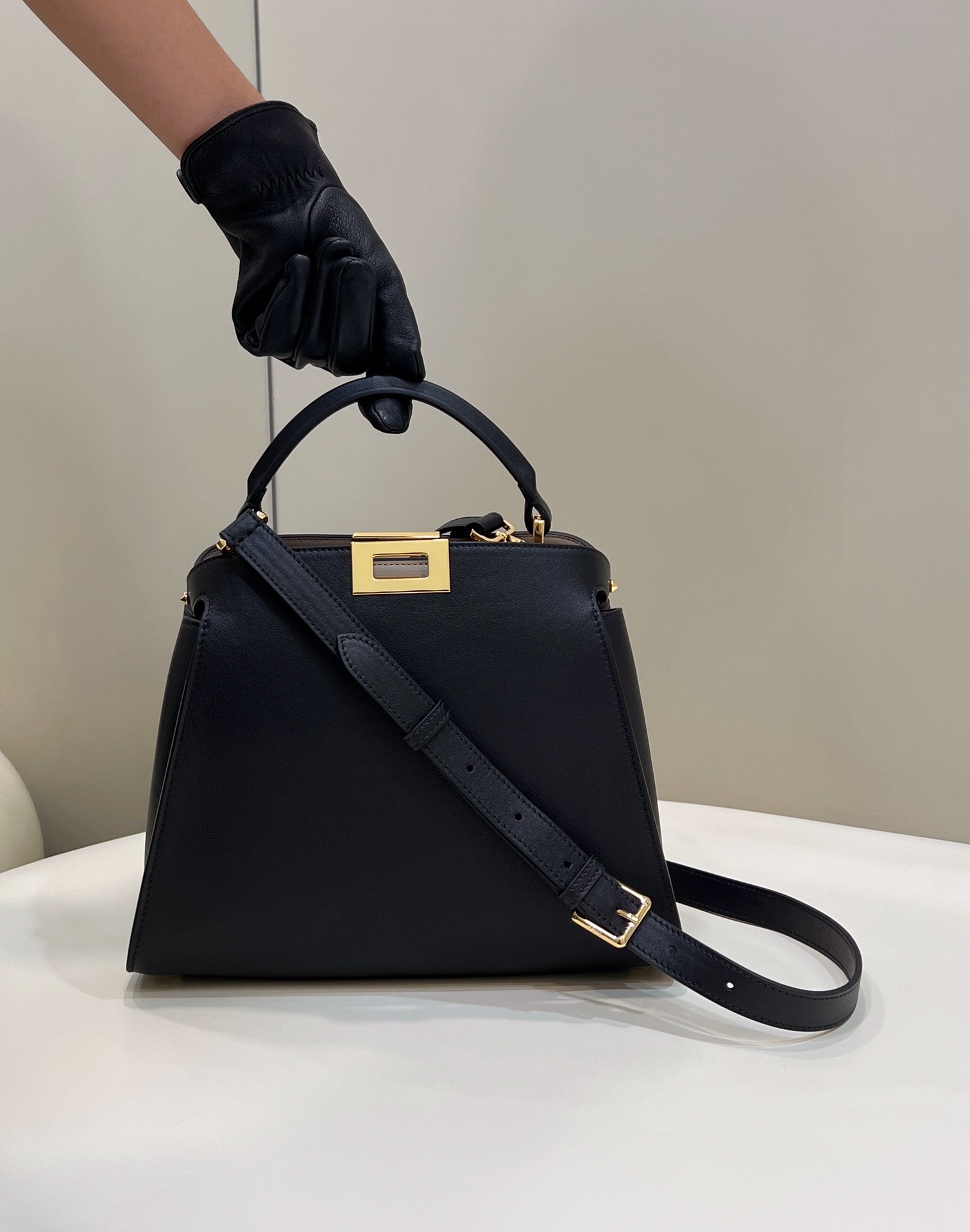 FENDI PEEKABOO, Calfskin Model no: 302