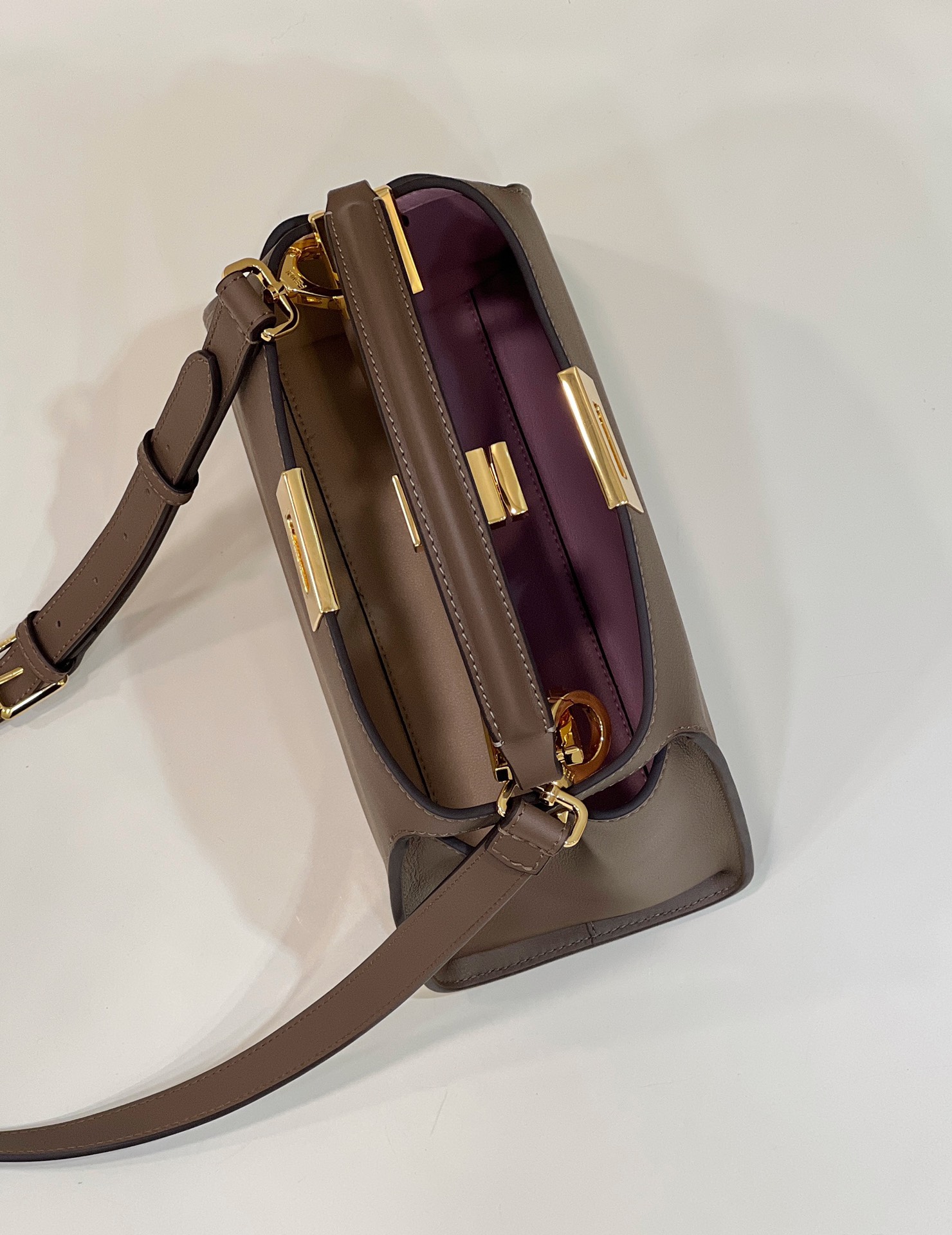 FENDI PEEKABOO, Calfskin Model no: 302