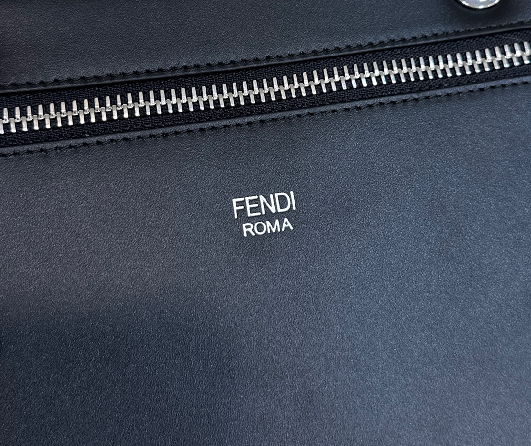 Fendi Men's PEEKABOO I See U Handbag Model no: 7VA530