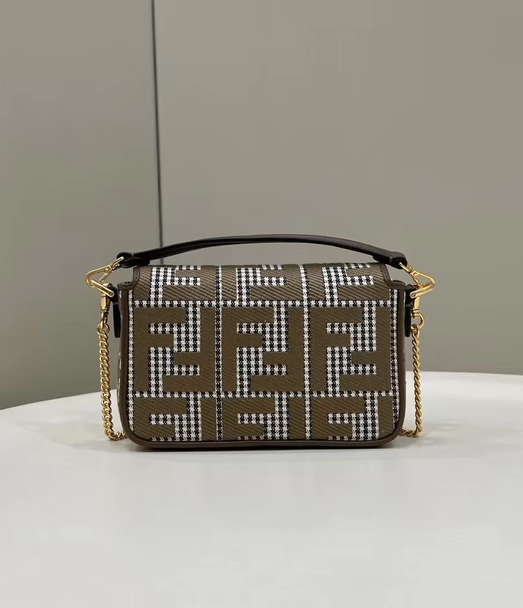 Houndstooth Baguette Embroidered Bag Model no: 8588s