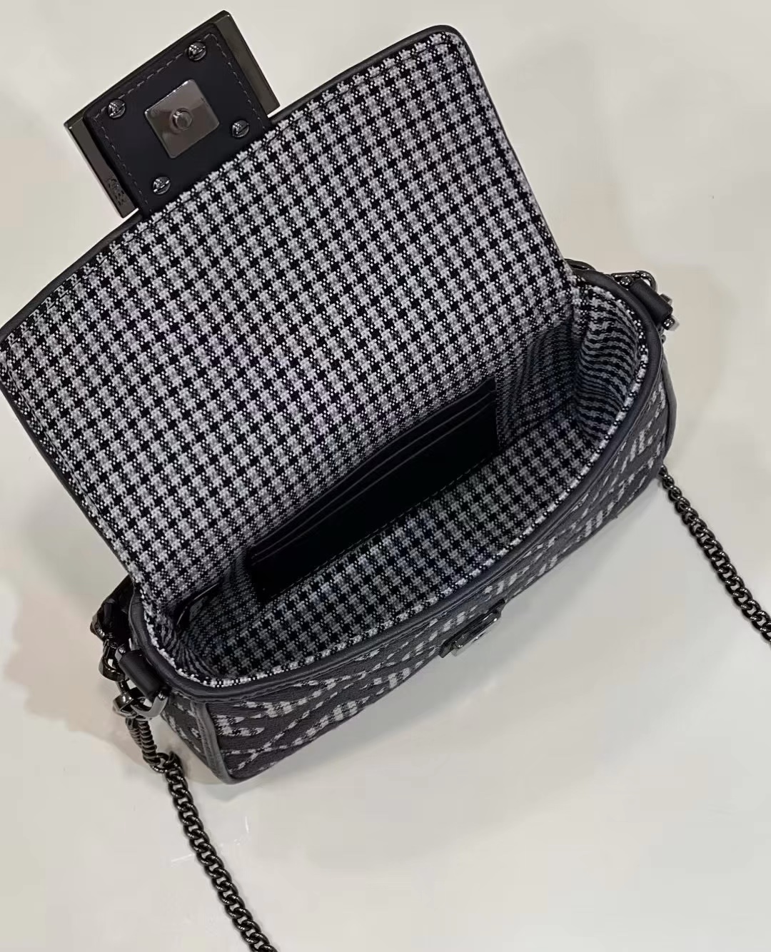 Houndstooth Baguette Embroidered Bag Model no: 8588s