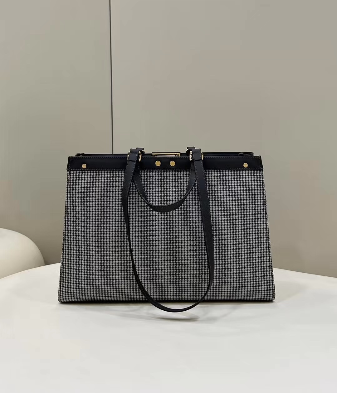 Houndstooth Double F Embroidered Tote Model no: 8589