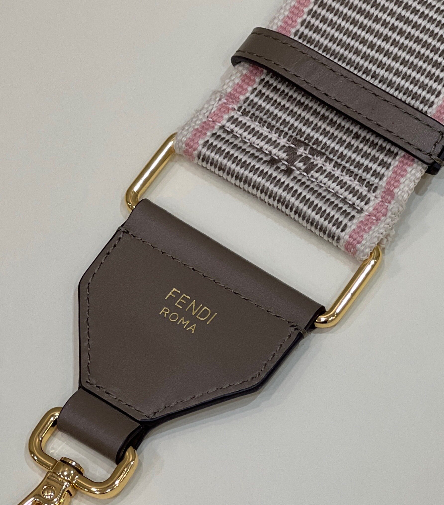 FEND Logo Wide Shoulder Strap Model no: 908