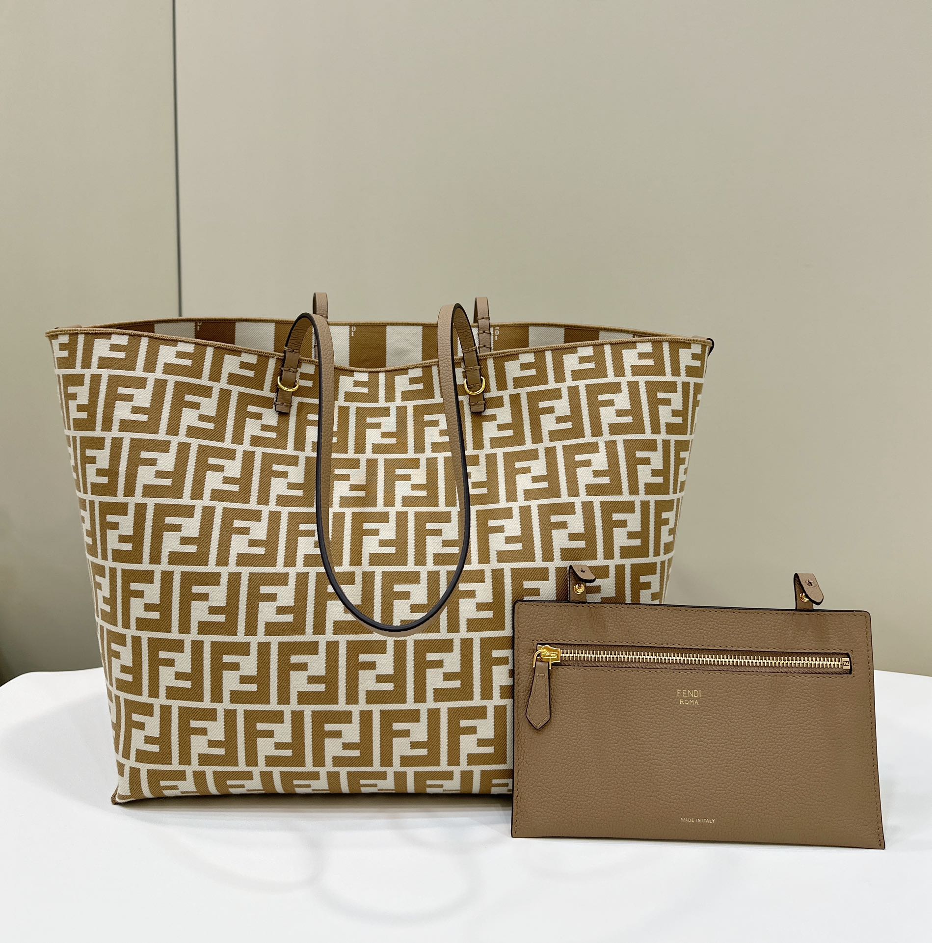 FENDI Roll, Double-Sided Tote, One Side Pequin Stripe Design, One Side Classic FF Pattern Model no: 8661L