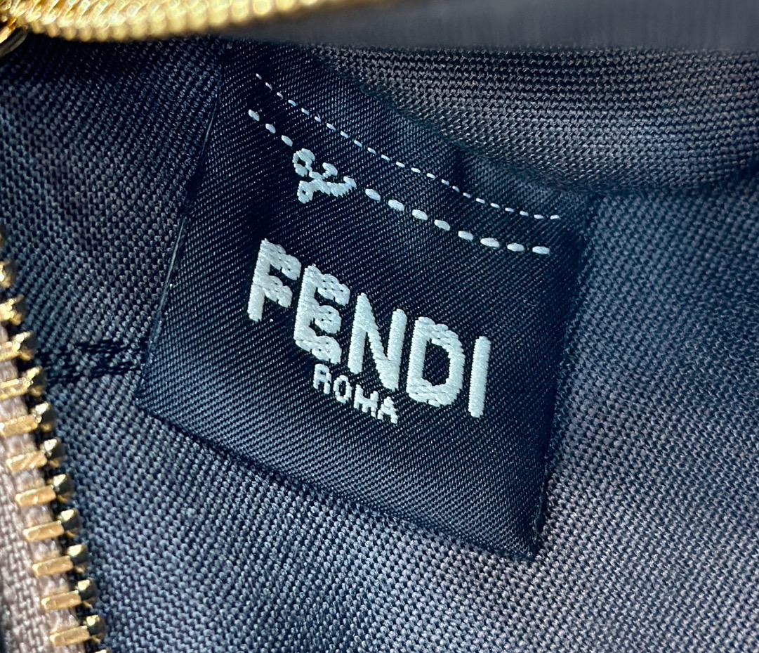 FENDI Roll, Double-Sided Tote, One Side Pequin Stripe Design, One Side Classic FF Pattern Model no: 8661L